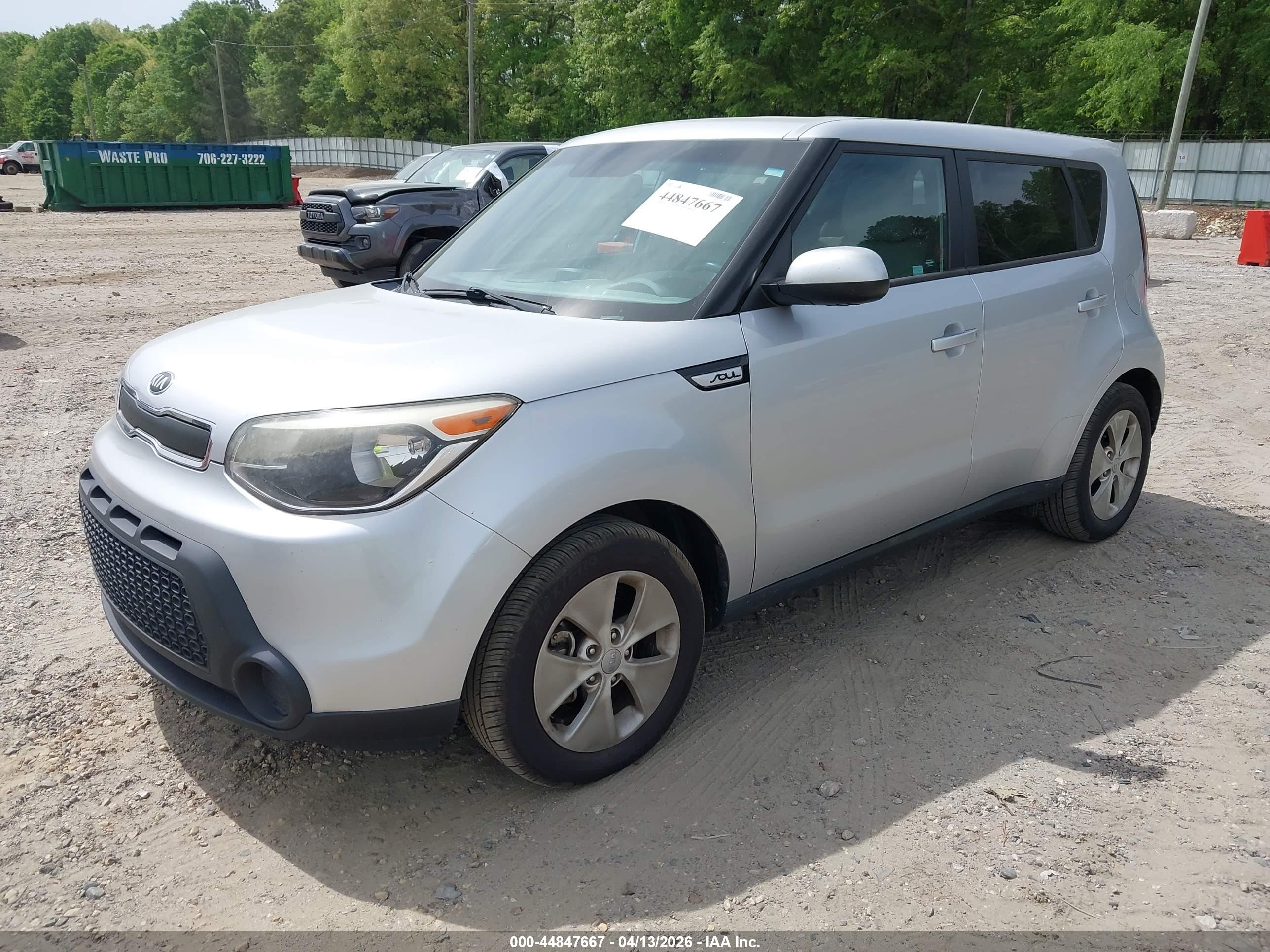 KIA SOUL image 2
