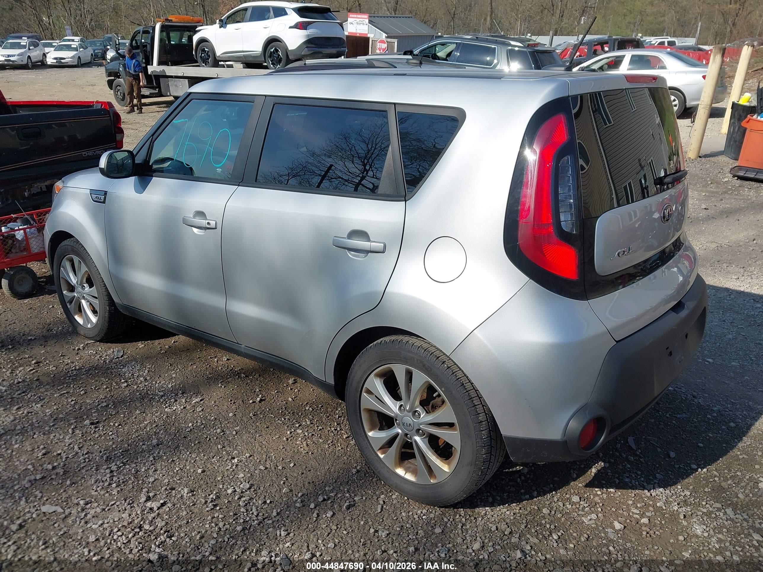 KIA SOUL image 3