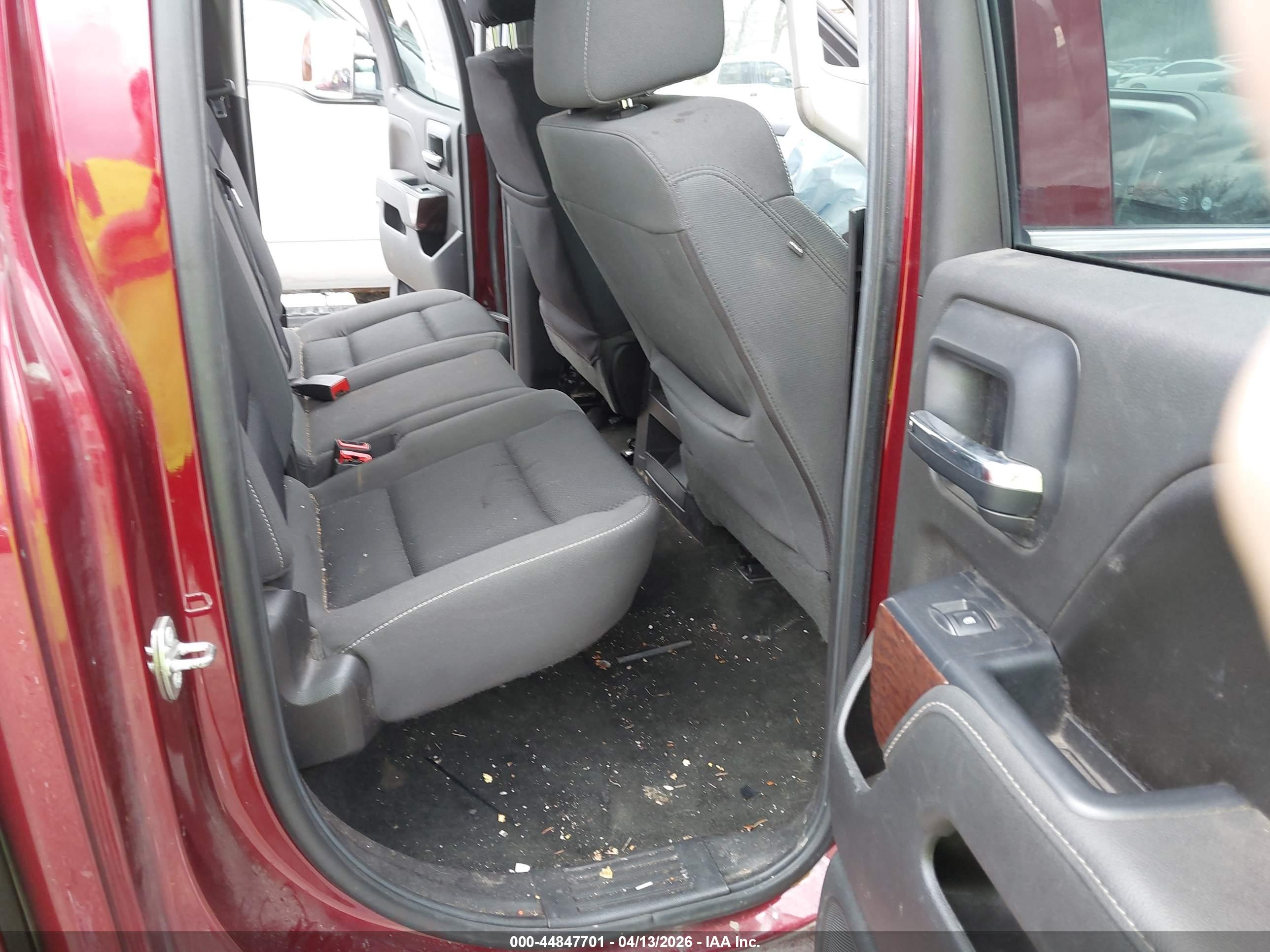 GMC SIERRA image 8