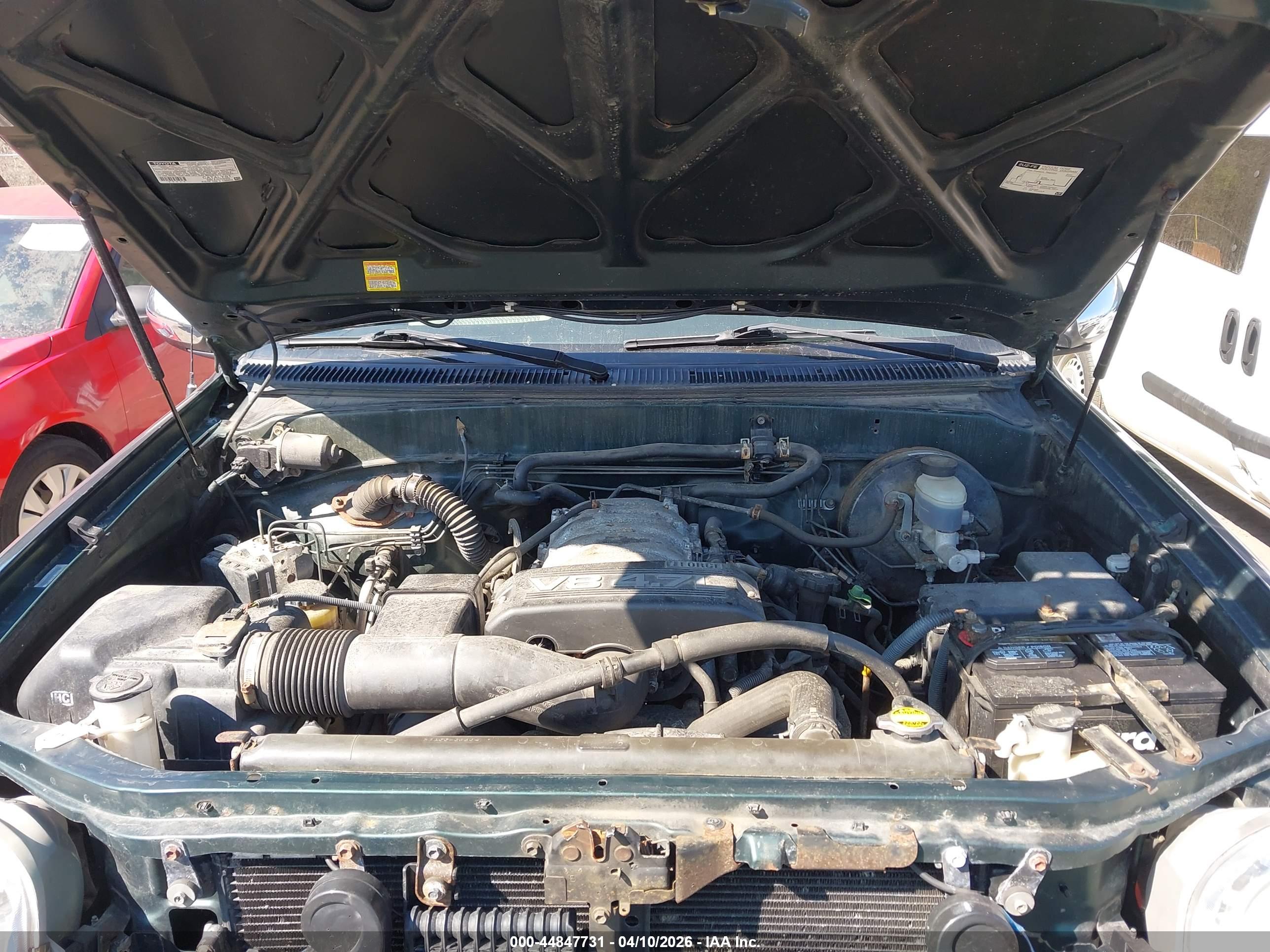 TOYOTA TUNDRA image 10