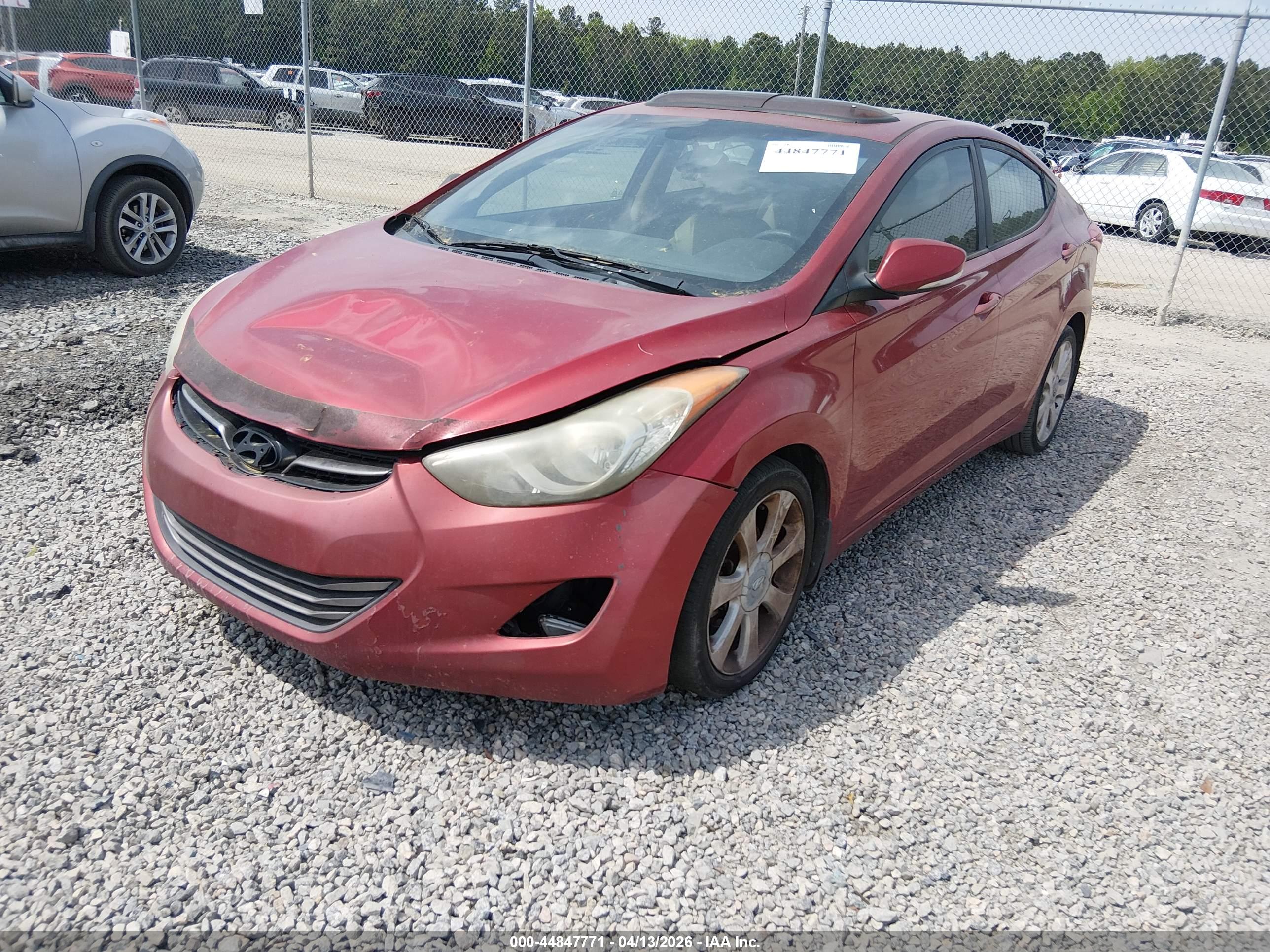 HYUNDAI ELANTRA image 2