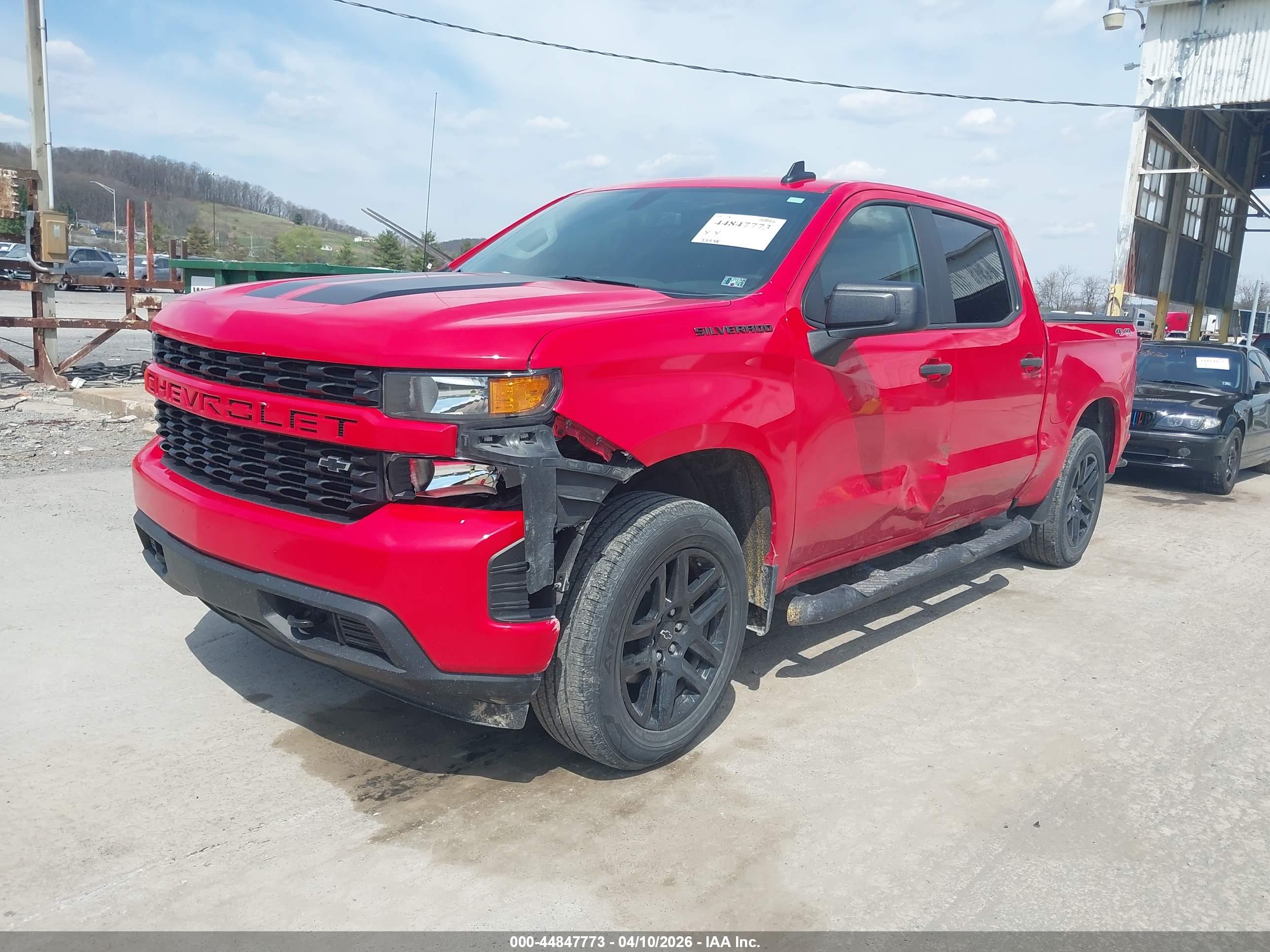 CHEVROLET SILVERADO image 6