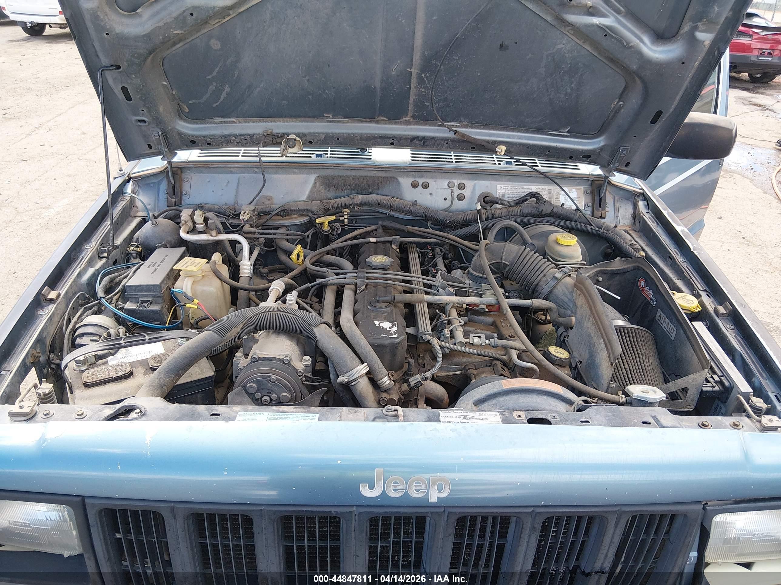JEEP CHEROKEE image 10