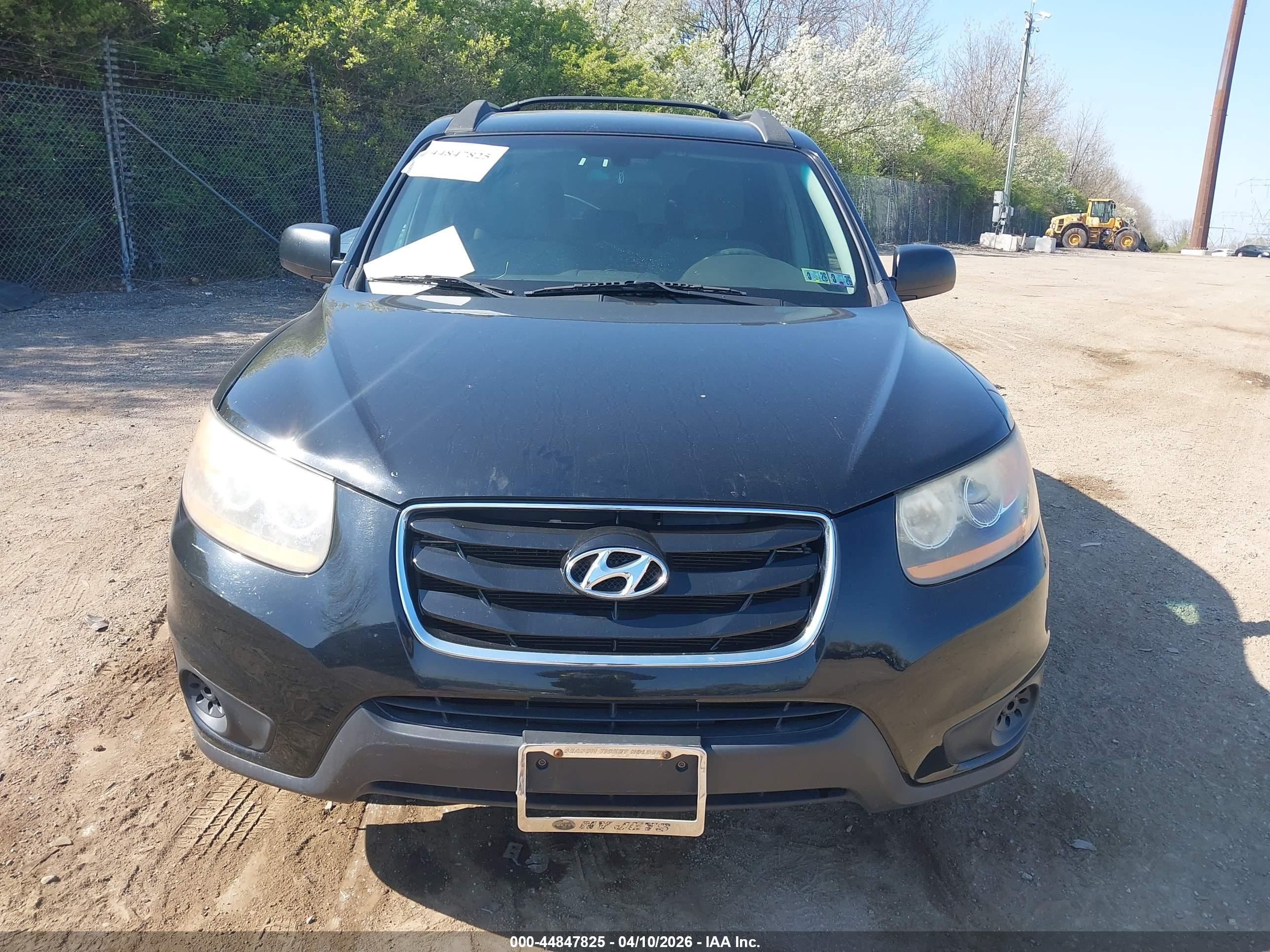 HYUNDAI SANTA image 6