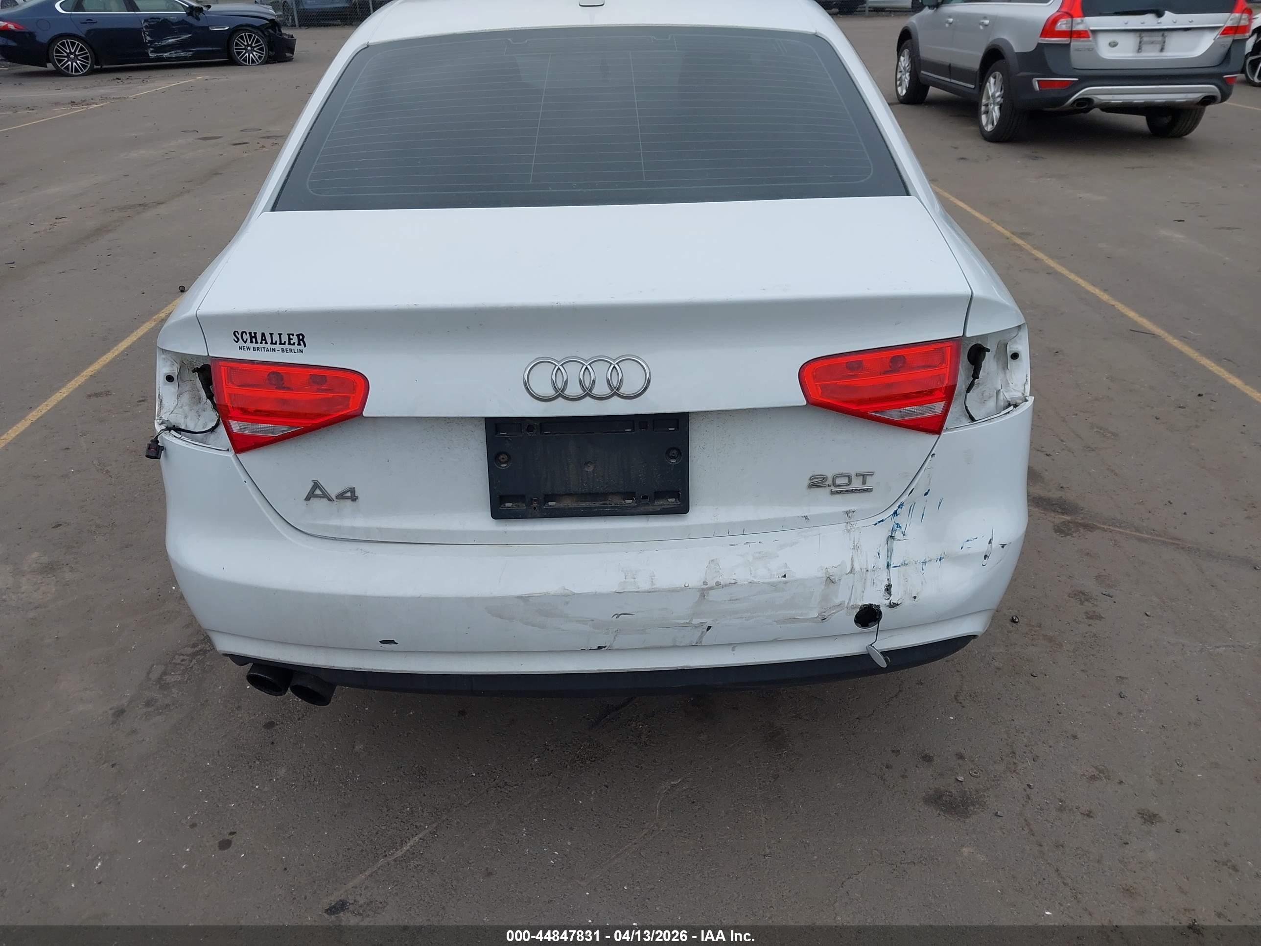 AUDI A4 image 6