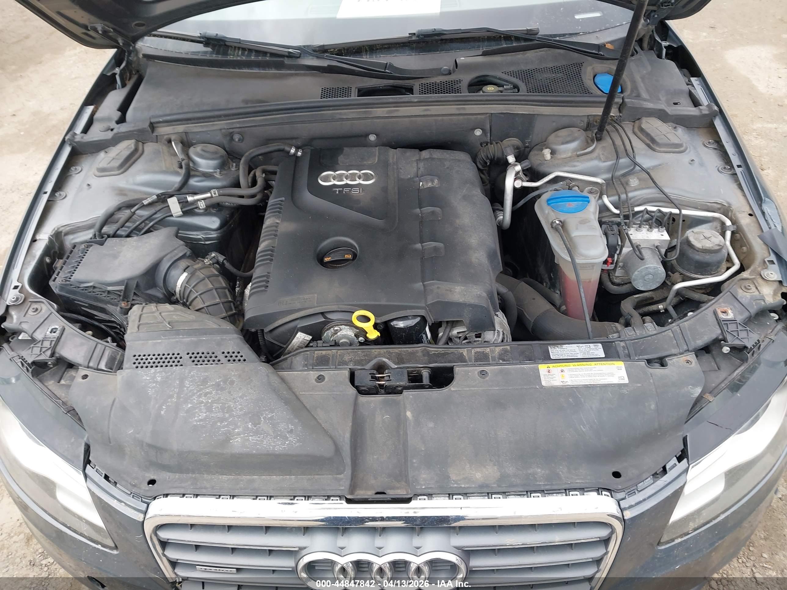 AUDI A4 image 10