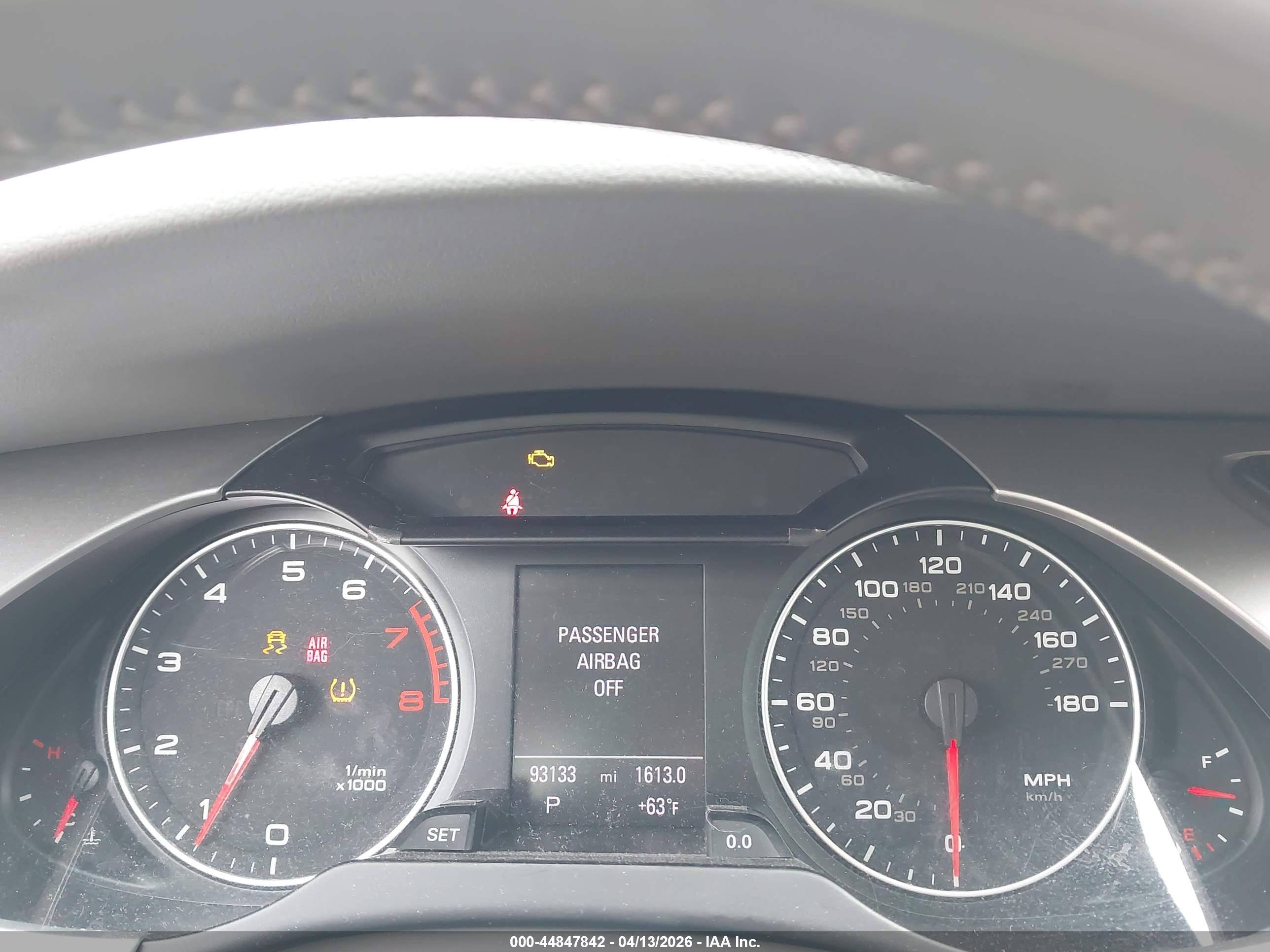 AUDI A4 image 7