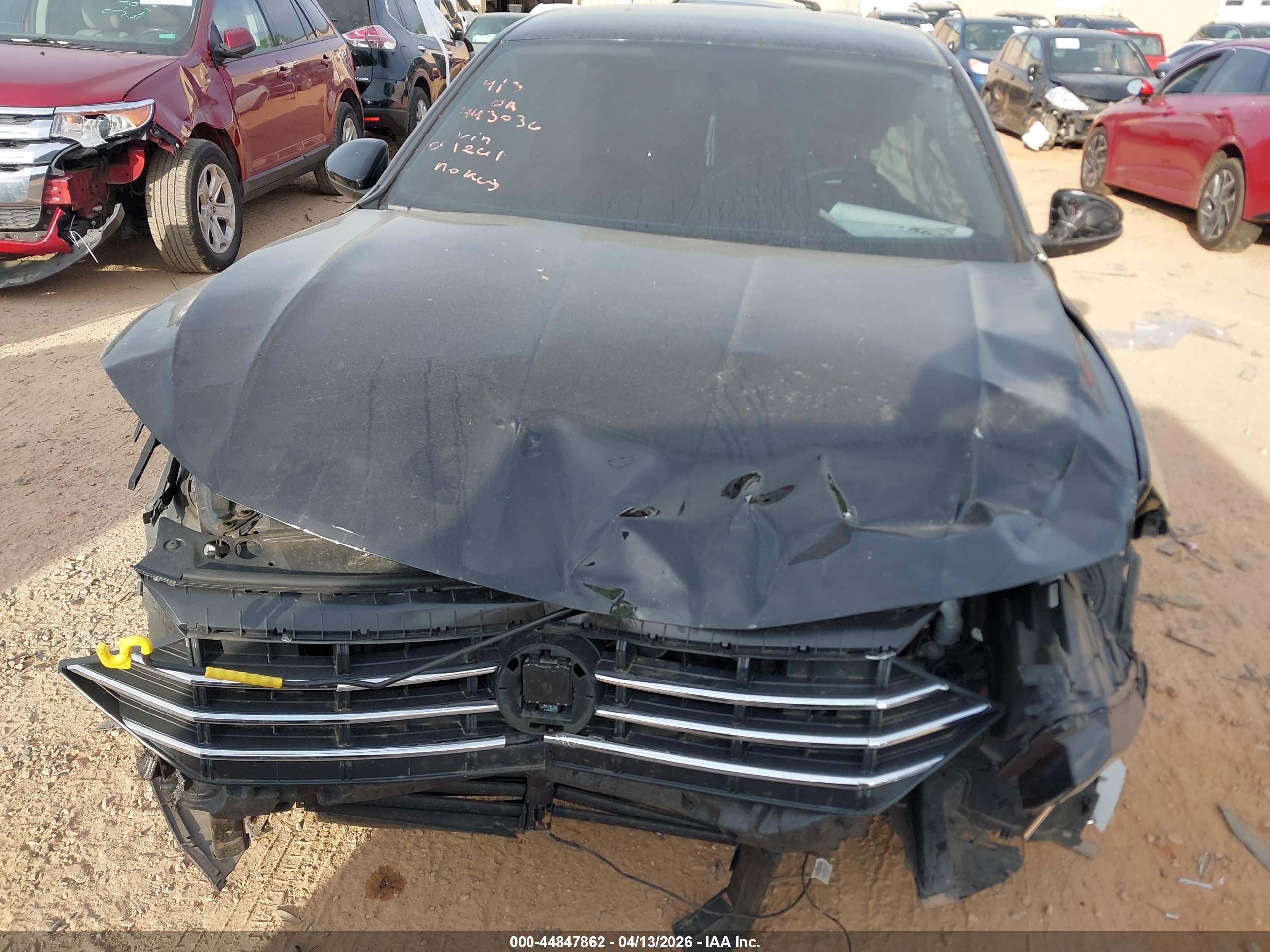 VOLKSWAGEN JETTA image 6