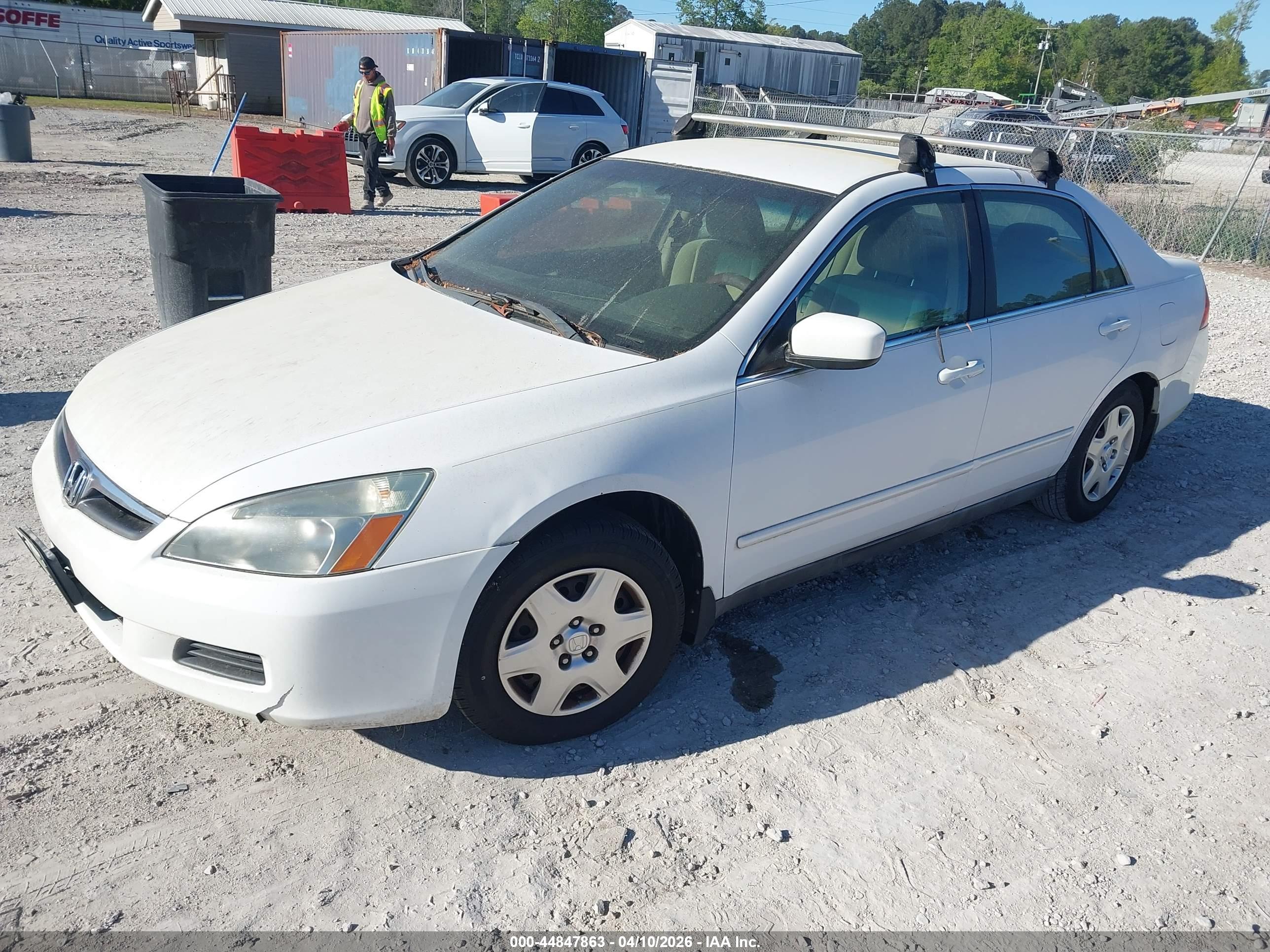 HONDA ACCORD image 2