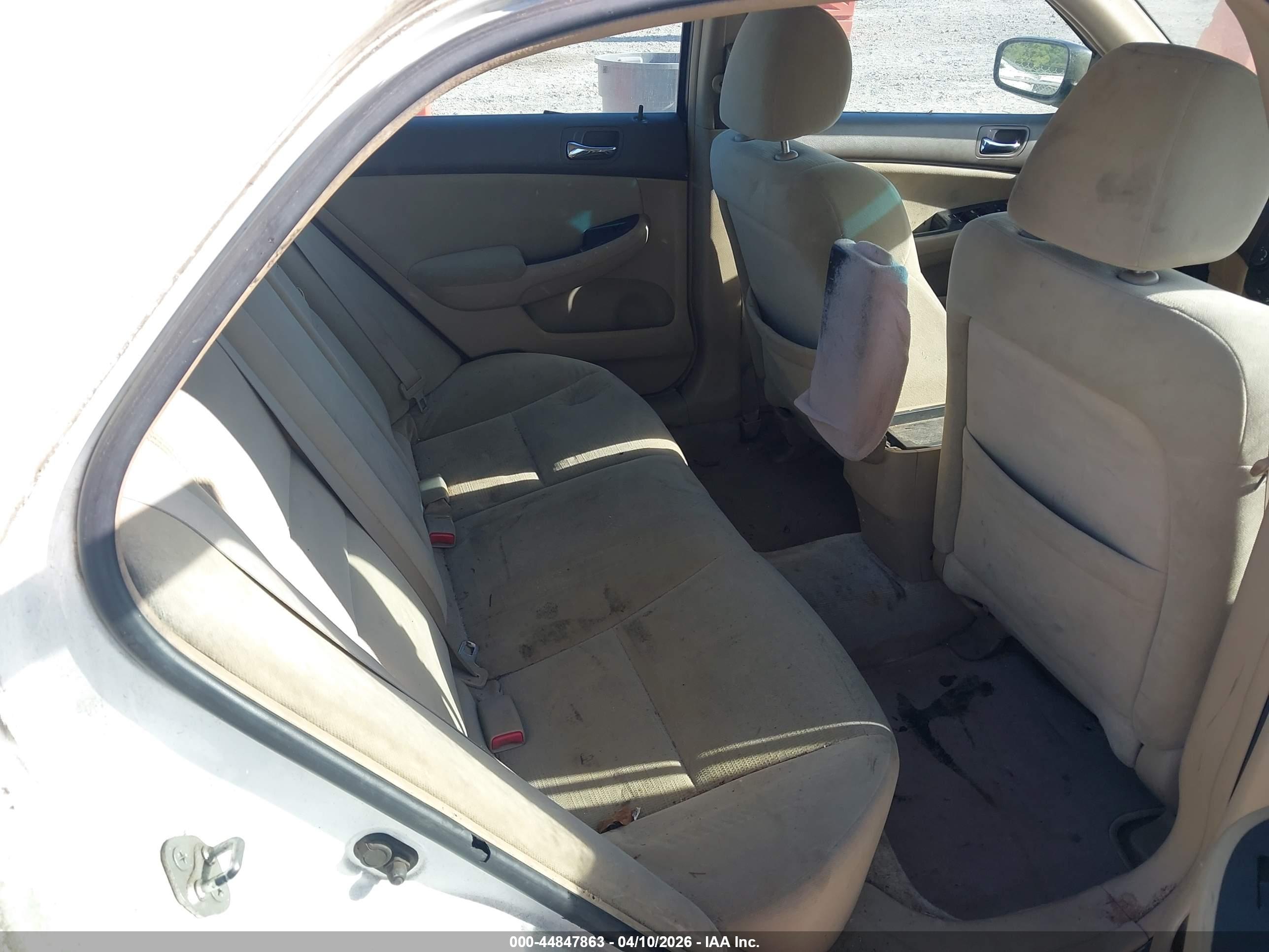HONDA ACCORD image 8