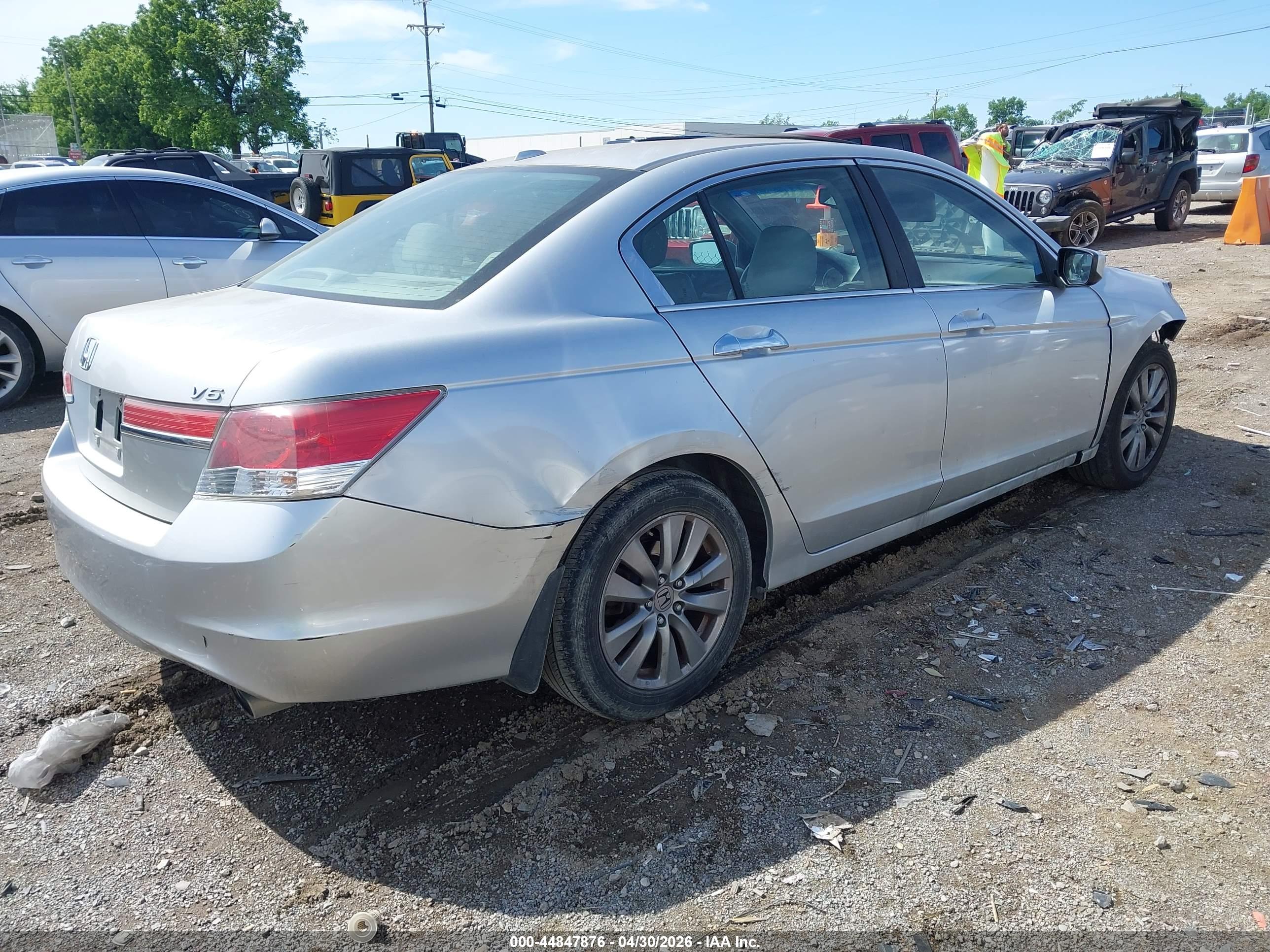 HONDA ACCORD image 4