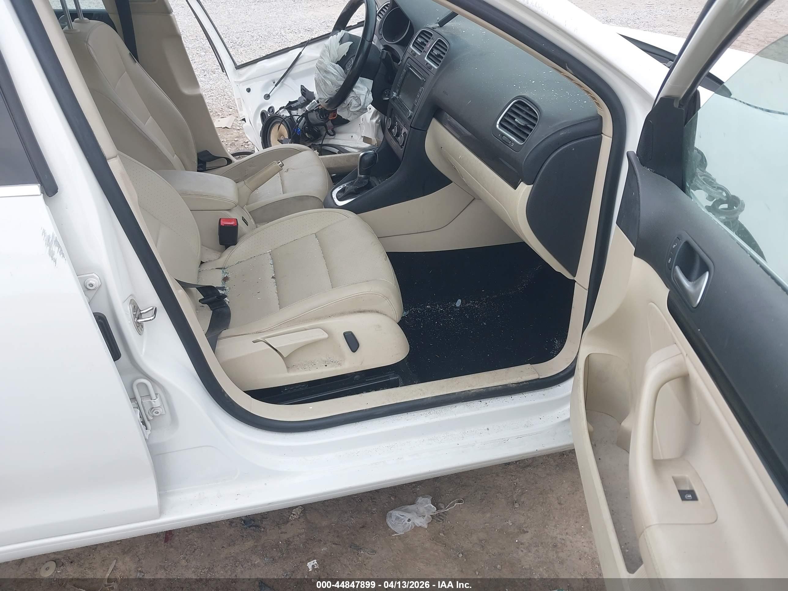 VOLKSWAGEN JETTA image 5
