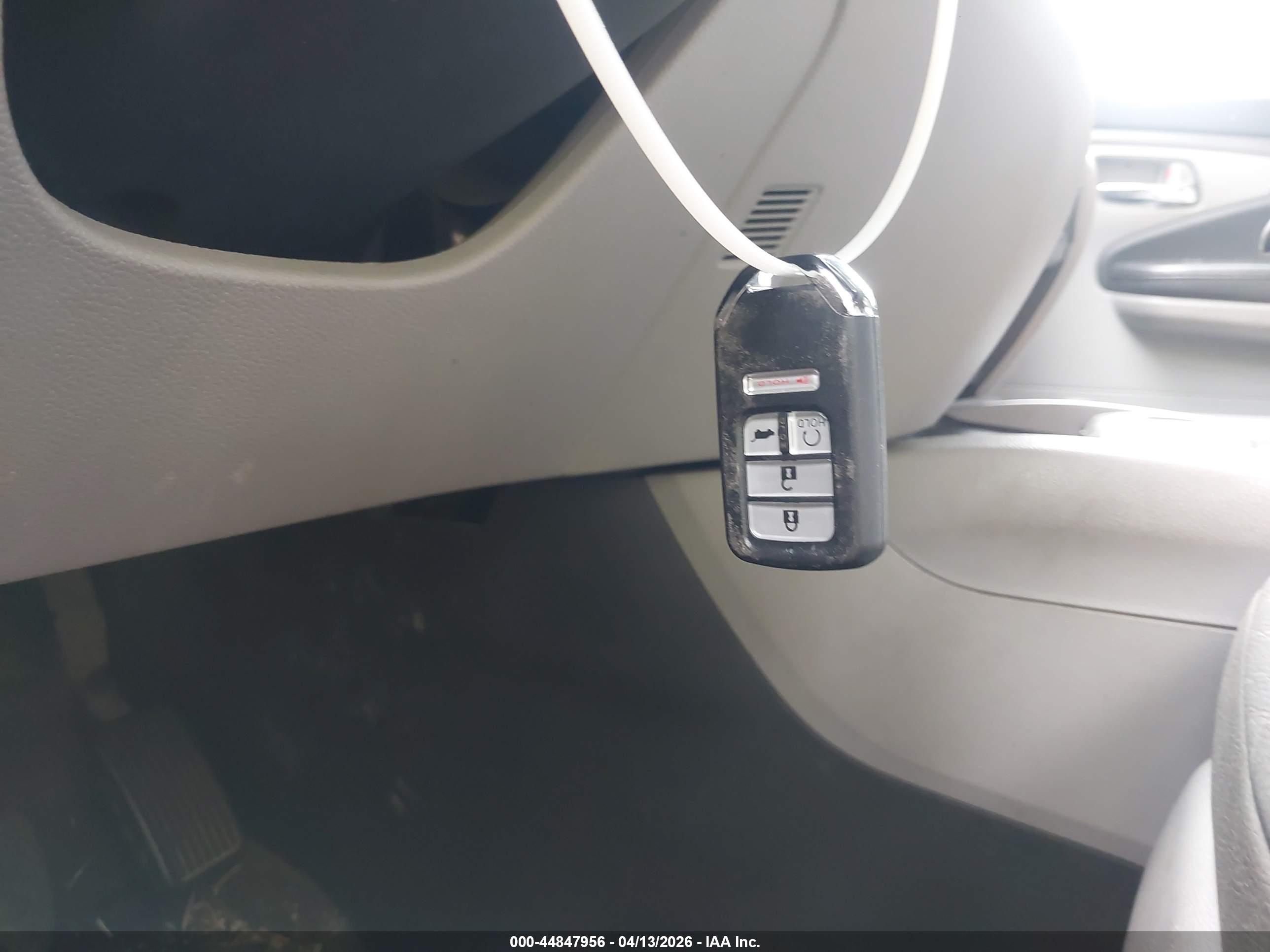 HONDA PILOT image 11
