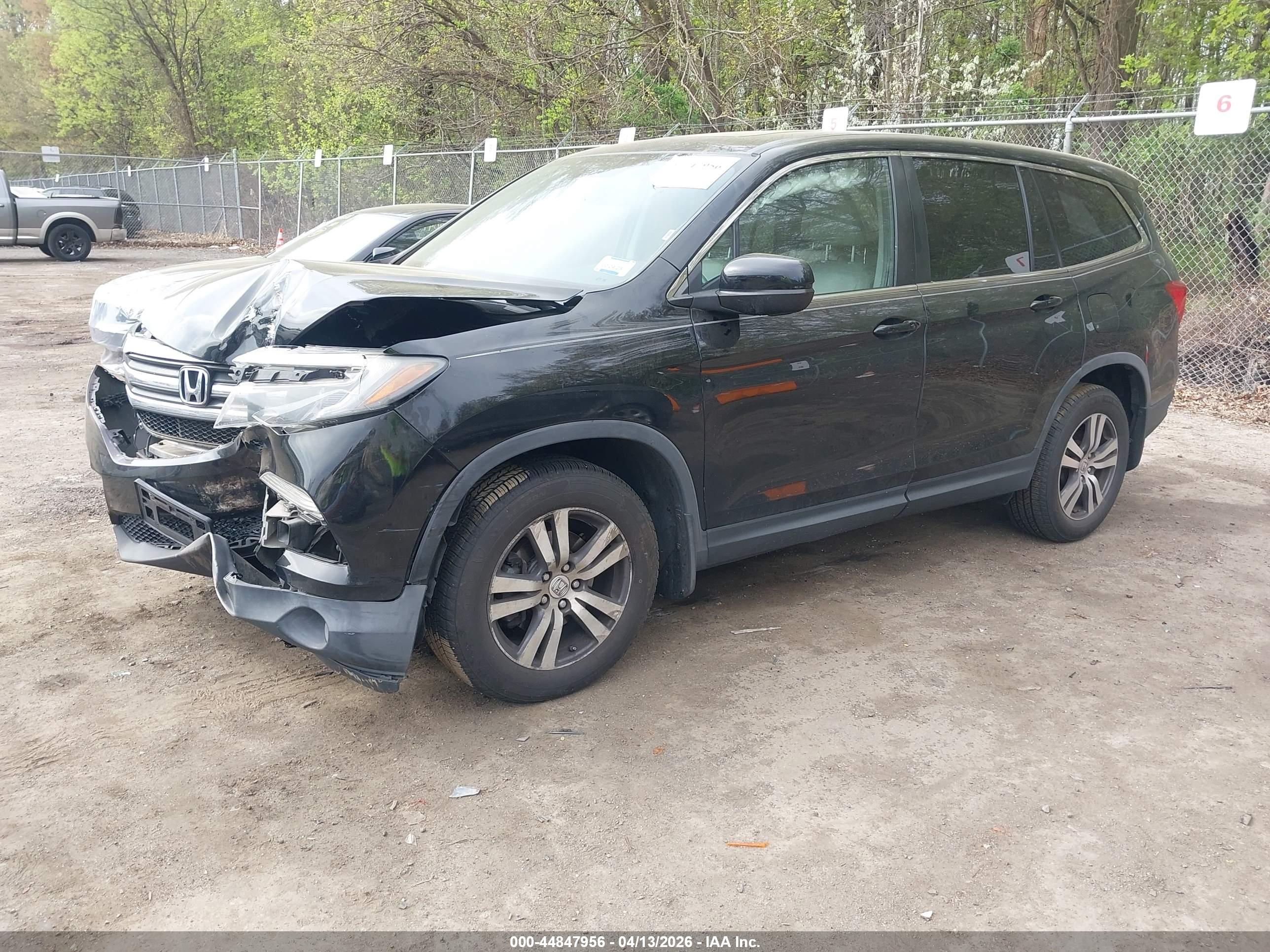 HONDA PILOT image 2