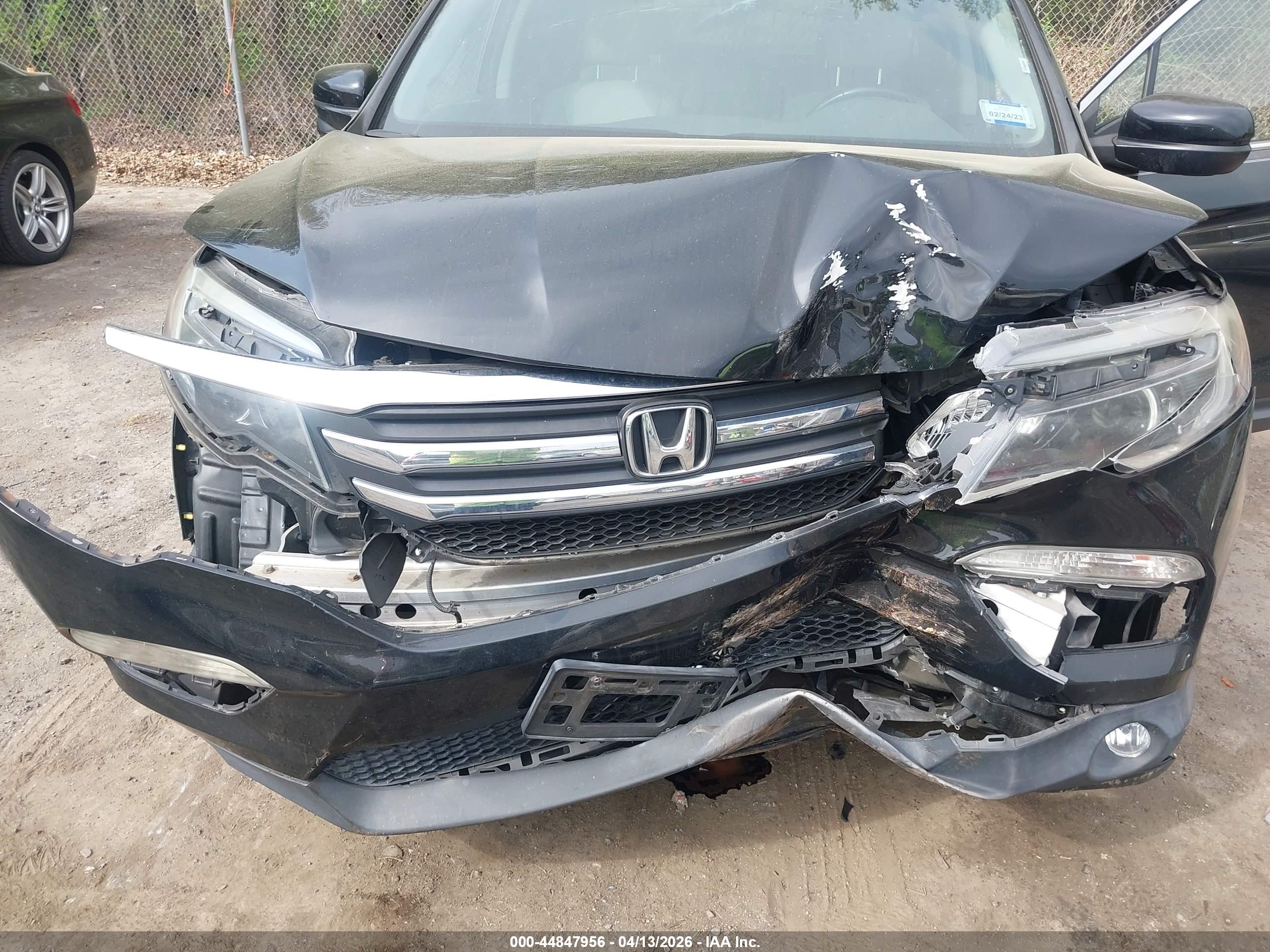 HONDA PILOT image 6