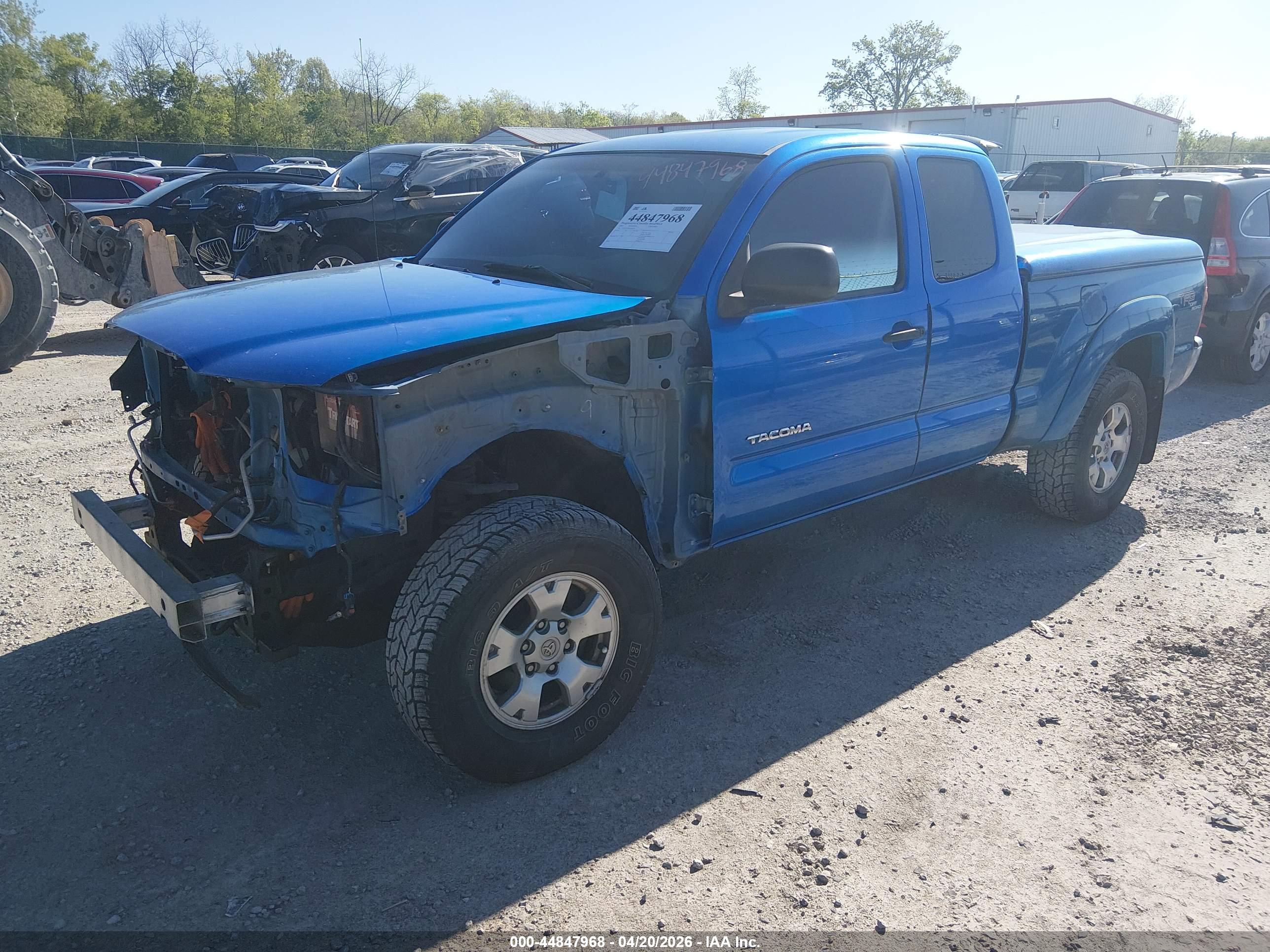 TOYOTA TACOMA image 2
