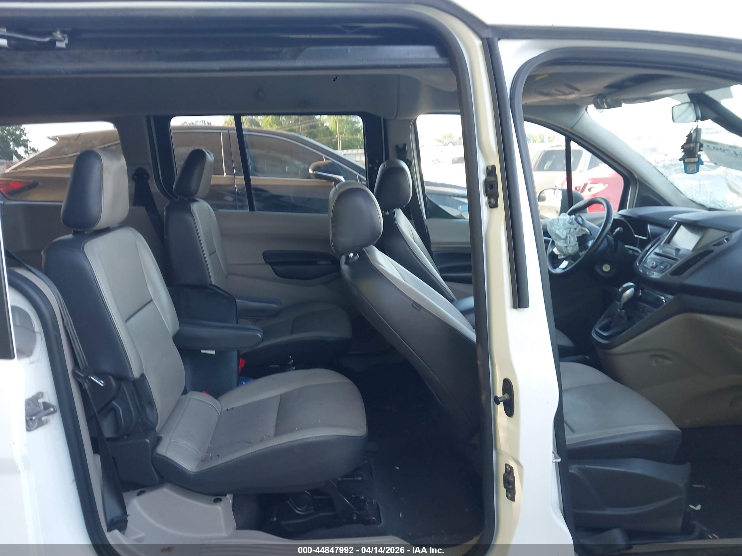 FORD TRANSIT image 8