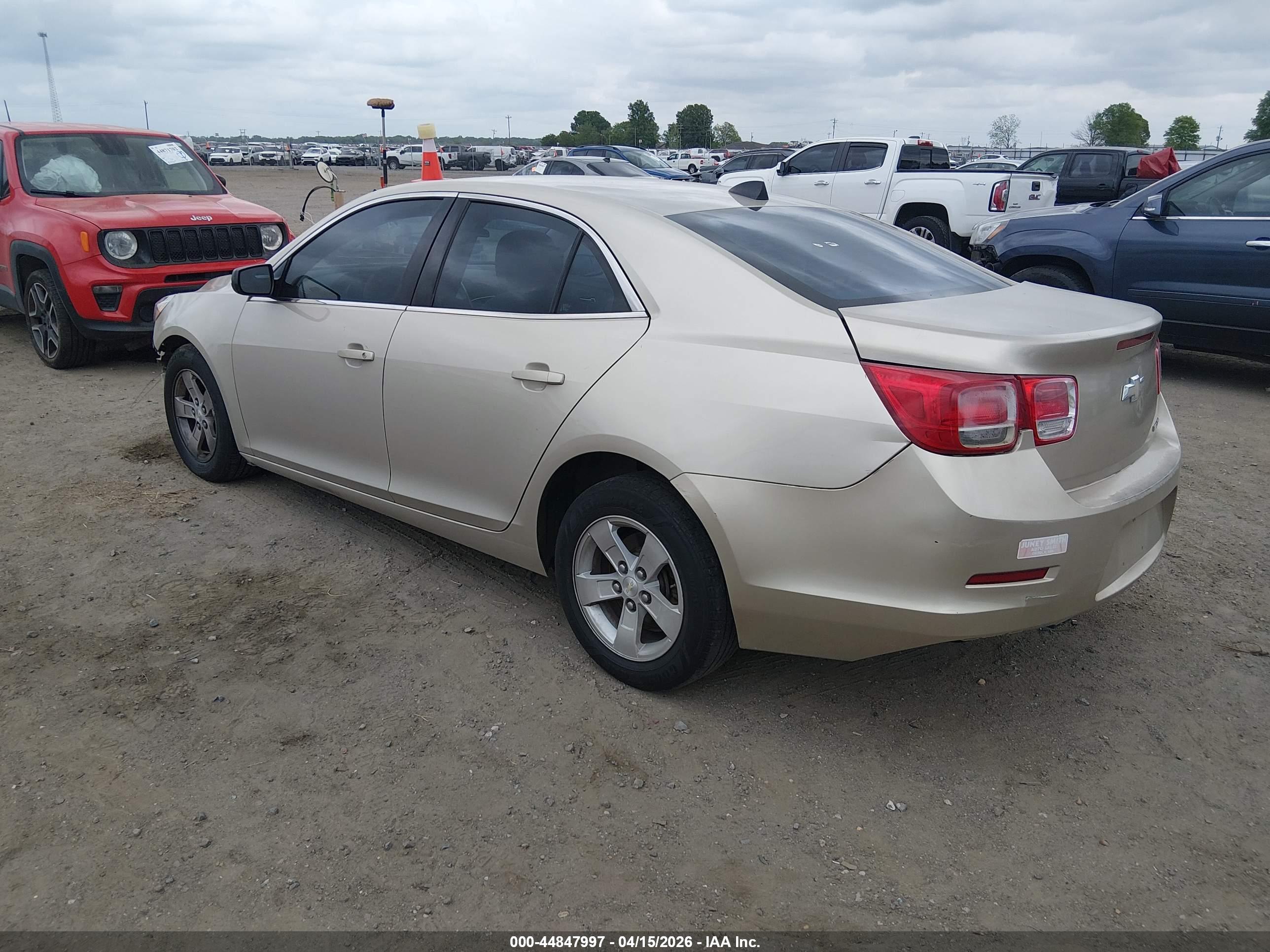 CHEVROLET MALIBU image 3