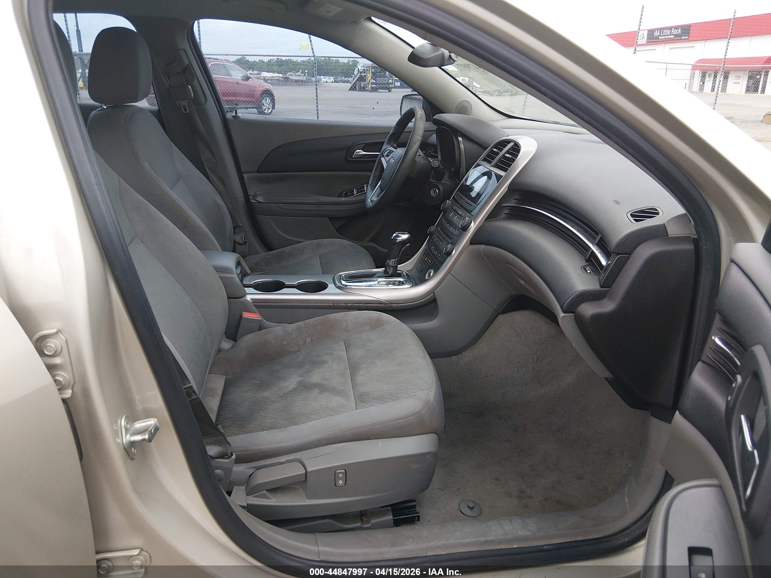 CHEVROLET MALIBU image 5
