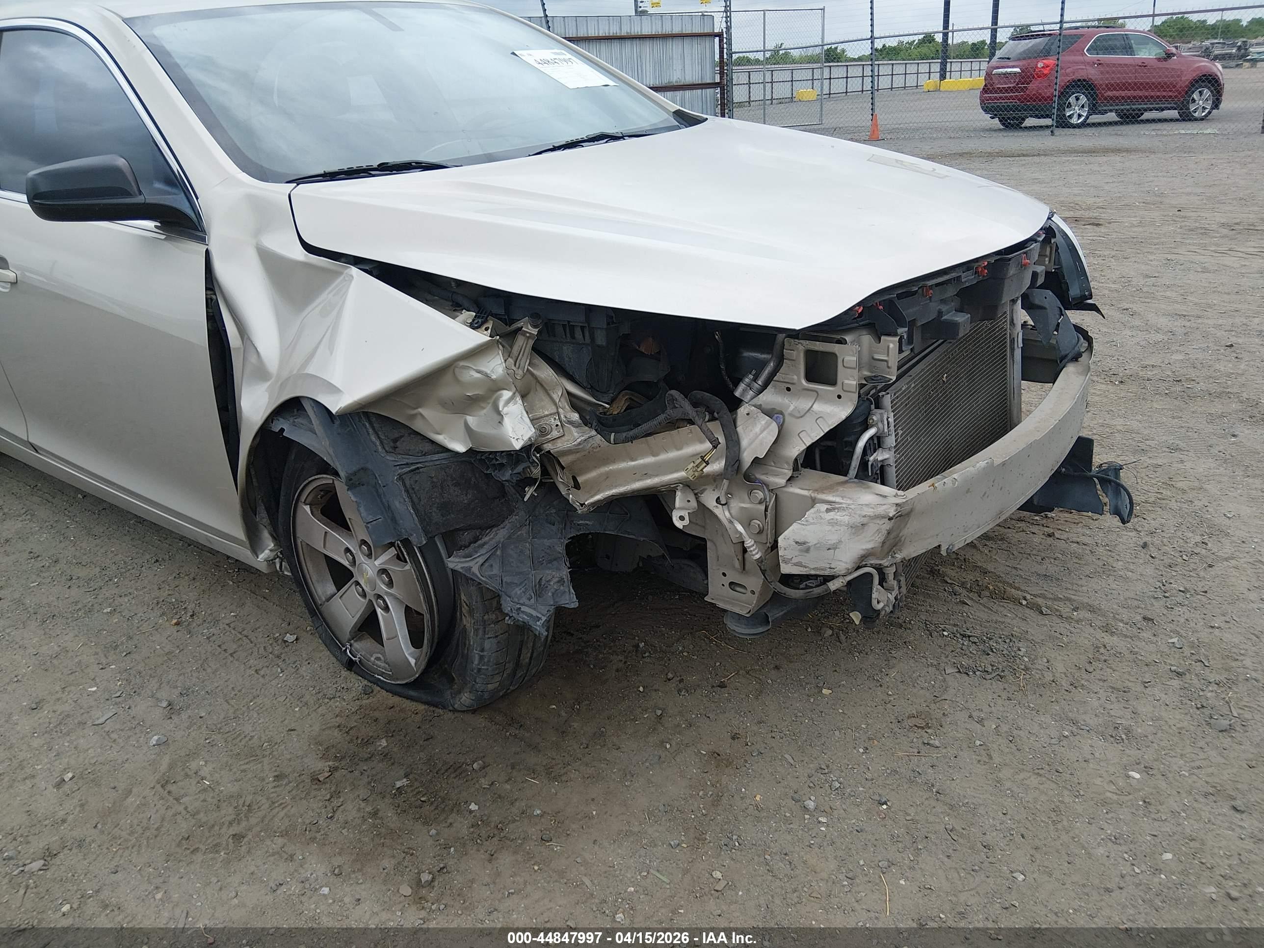 CHEVROLET MALIBU image 6