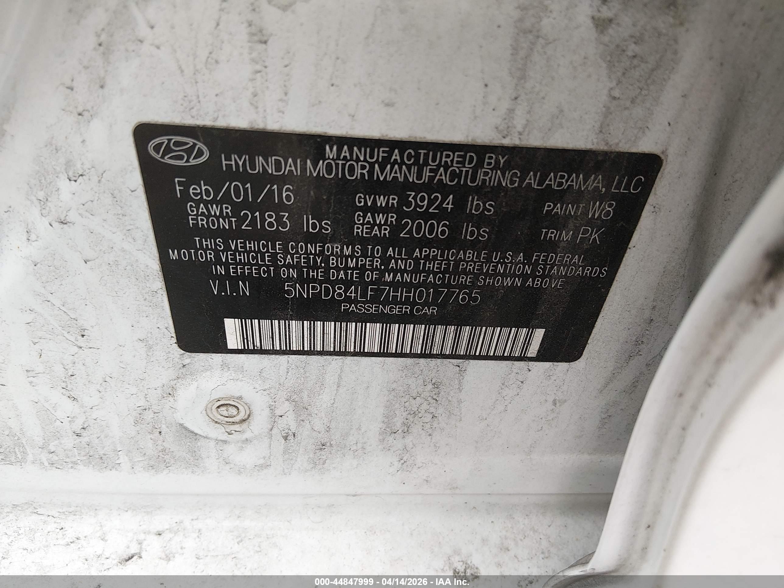 HYUNDAI ELANTRA image 9
