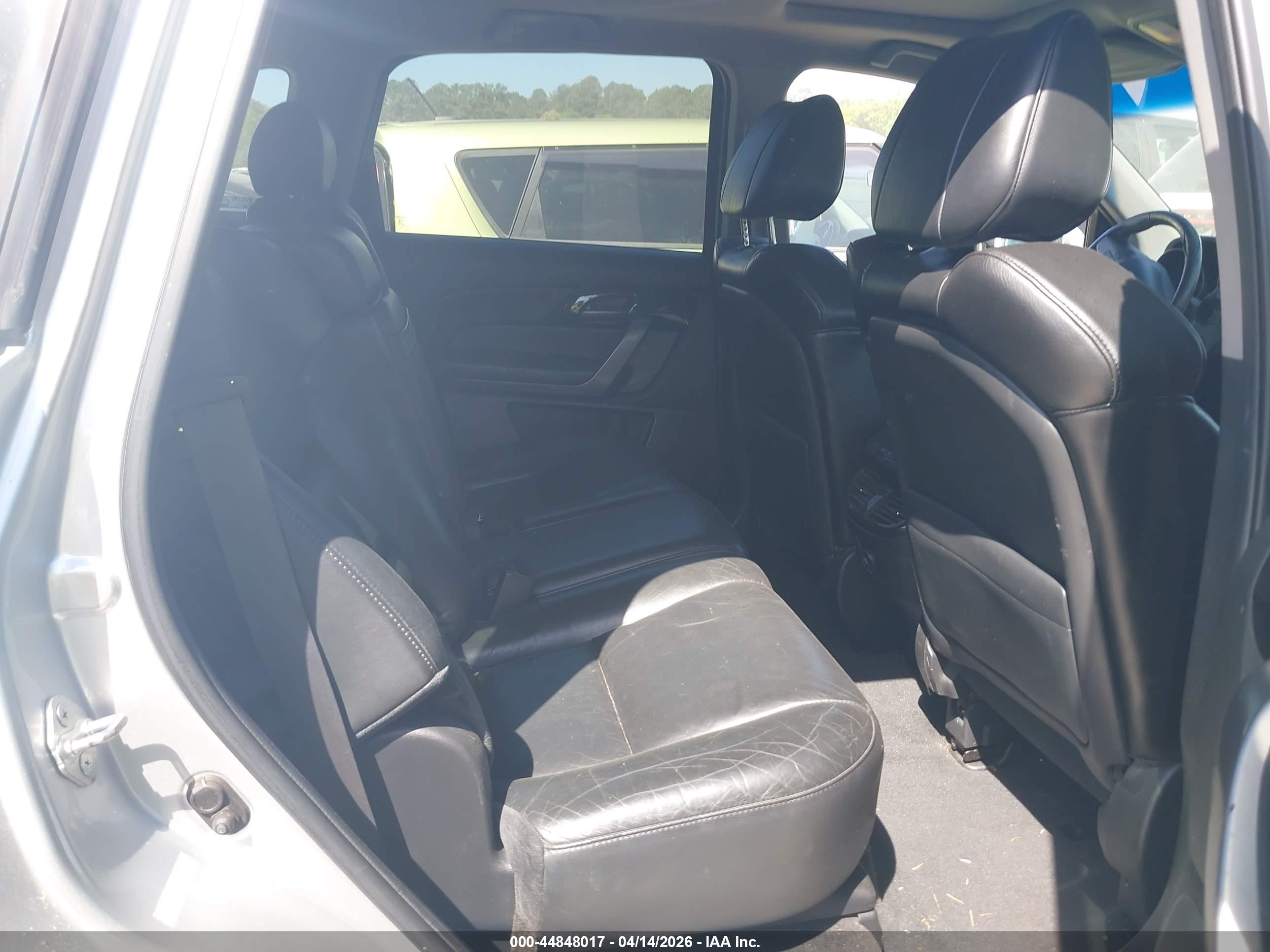 ACURA MDX image 8