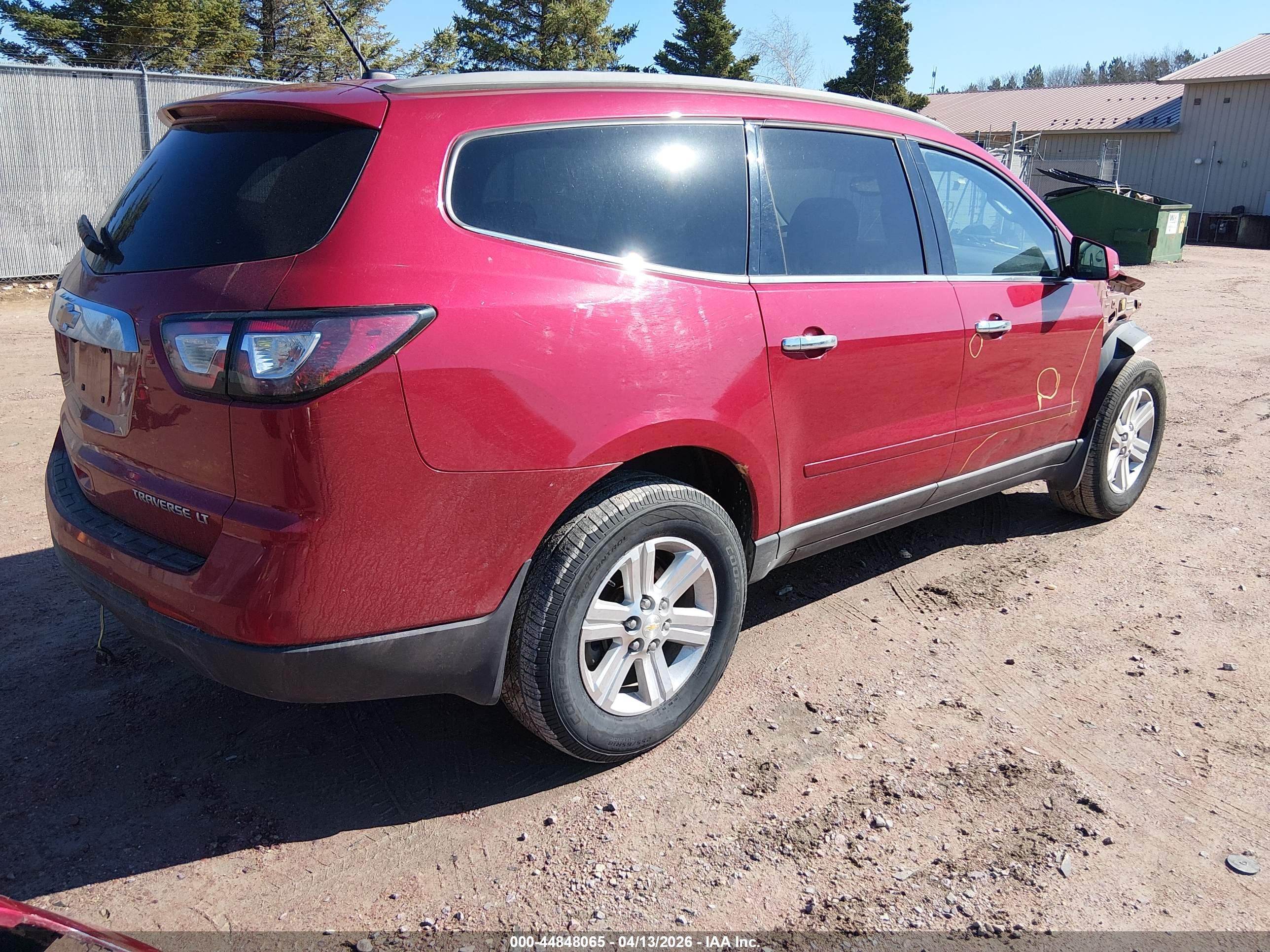 CHEVROLET TRAVERSE image 4