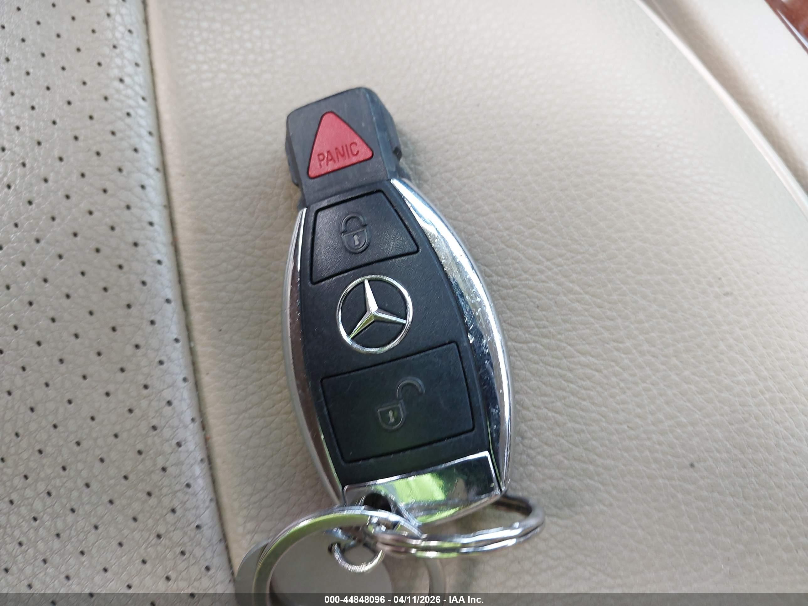 MERCEDES-BENZ GLK image 11