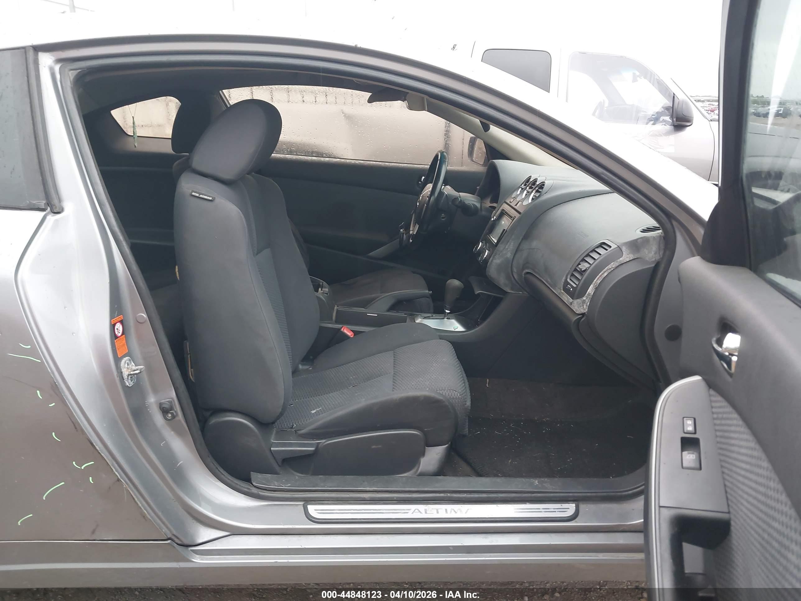 NISSAN ALTIMA image 5