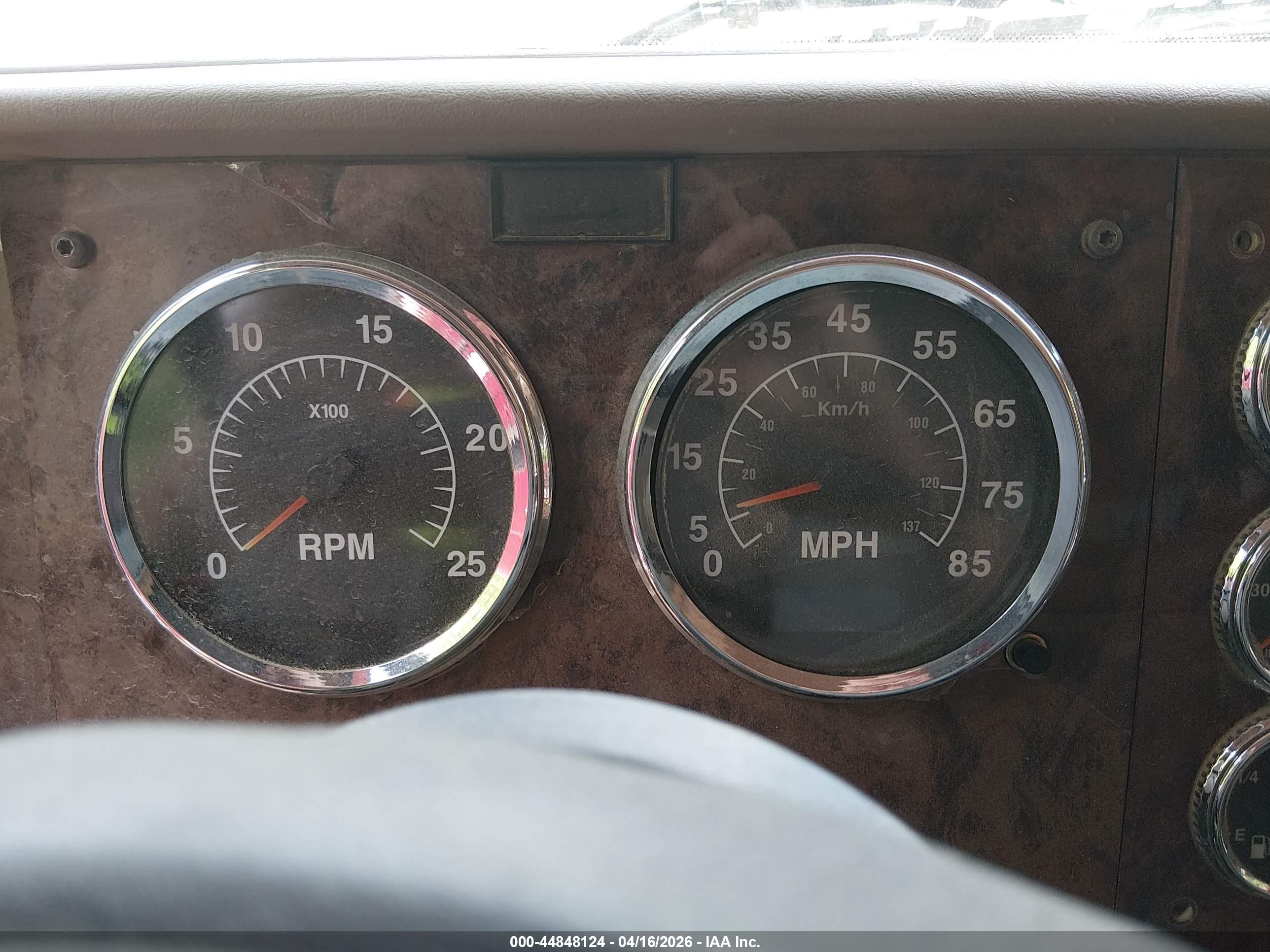 INTERNATIONAL 5900 image 6