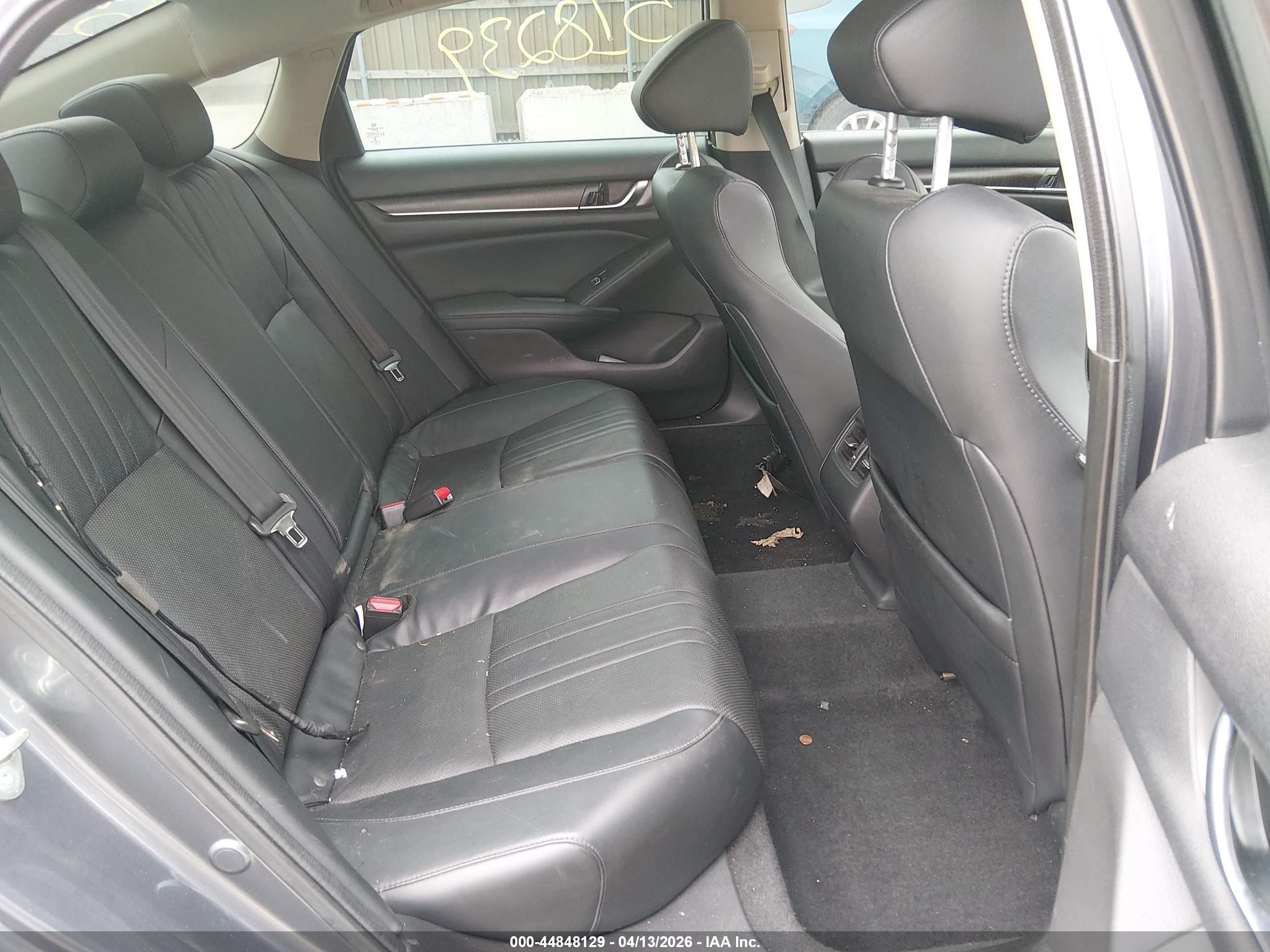HONDA ACCORD image 8