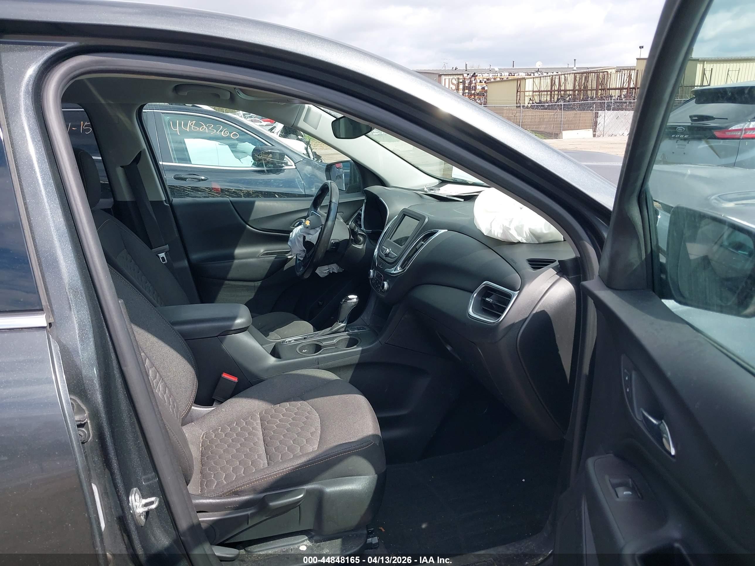 CHEVROLET EQUINOX image 5