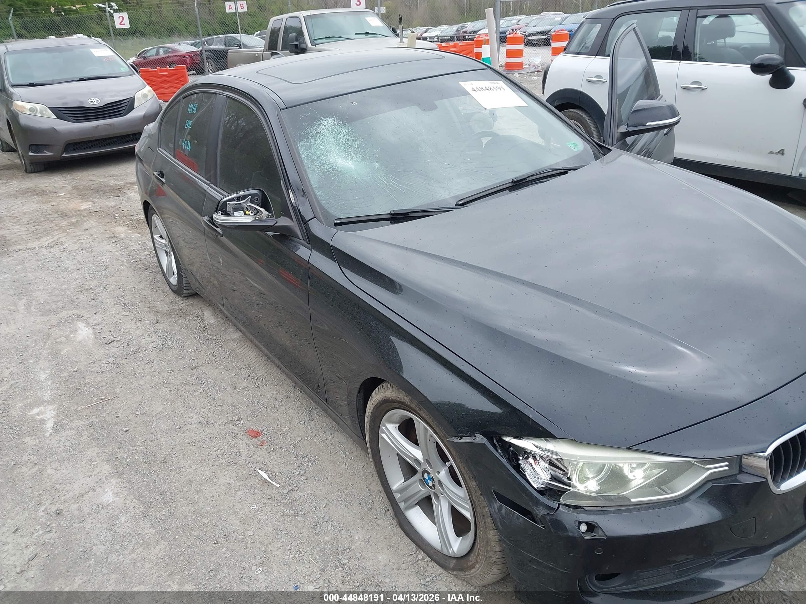 BMW 328I image 6