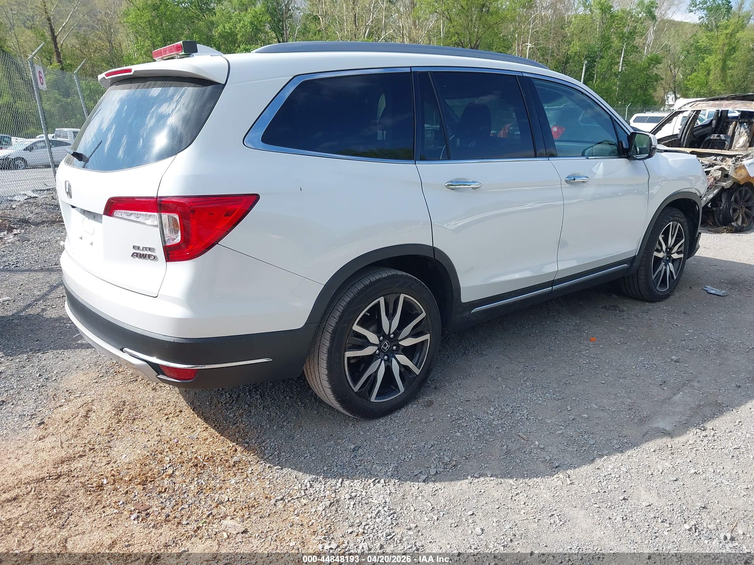 HONDA PILOT image 4