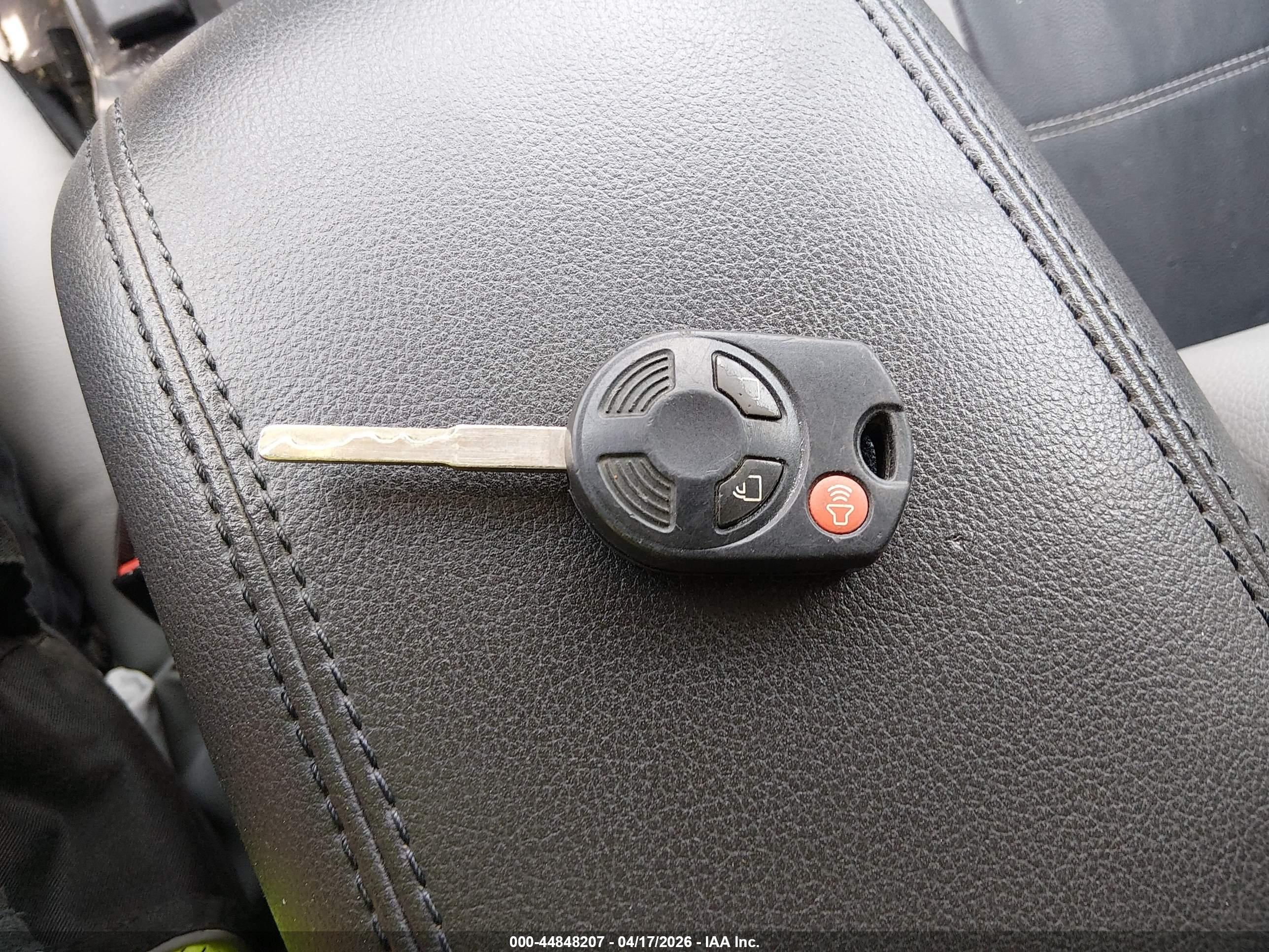 FORD ESCAPE image 11