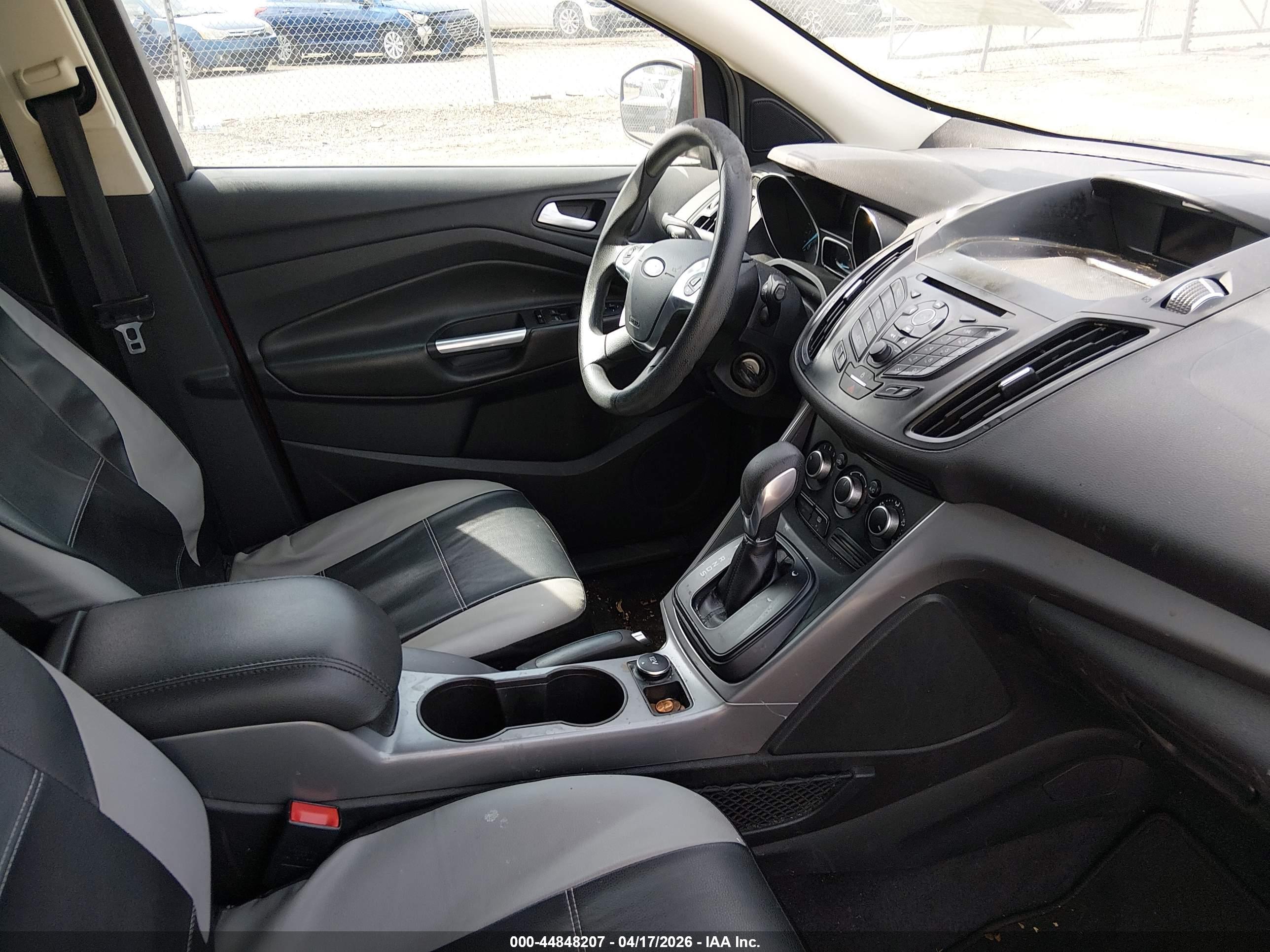 FORD ESCAPE image 5