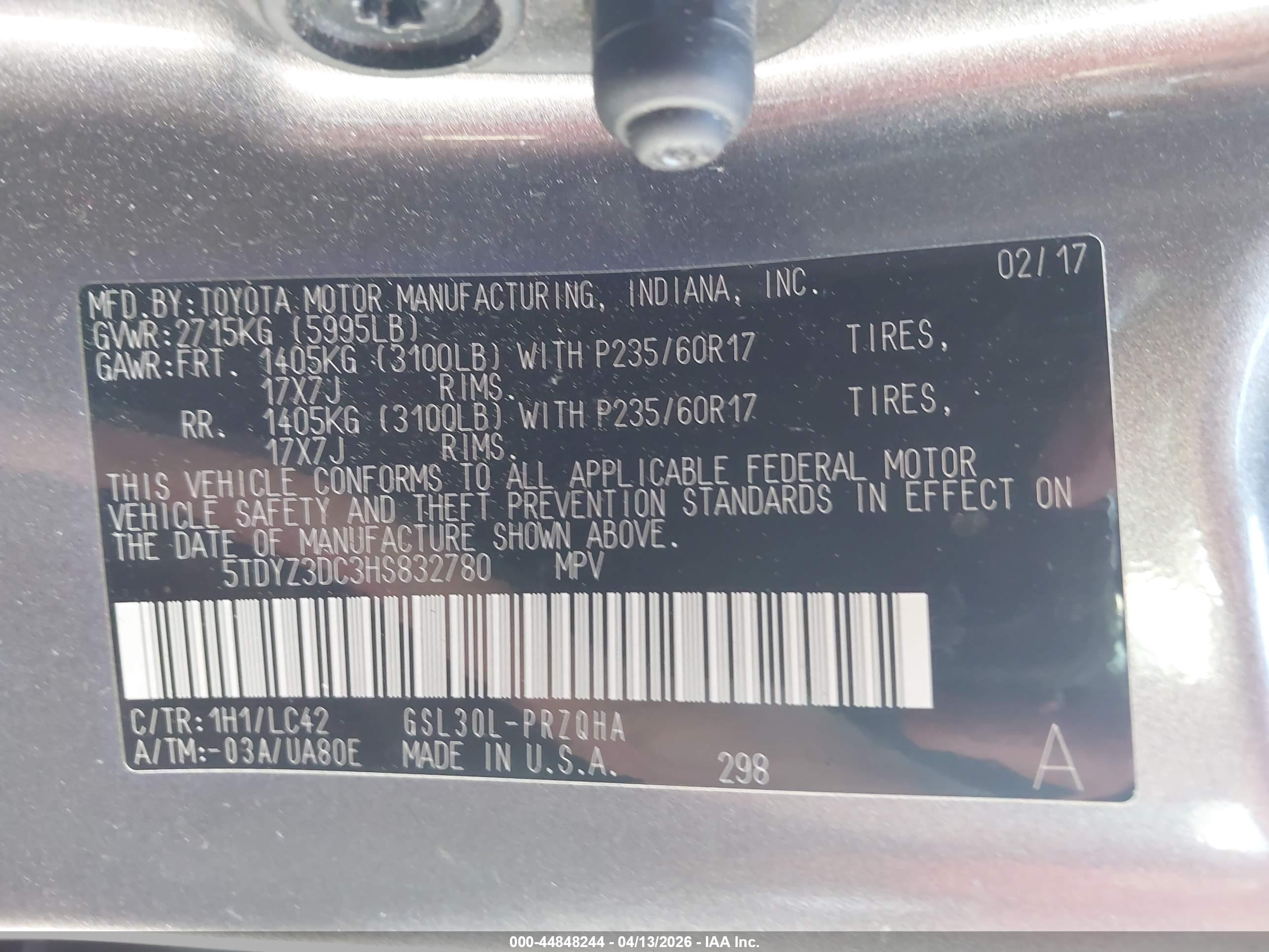 TOYOTA SIENNA image 9