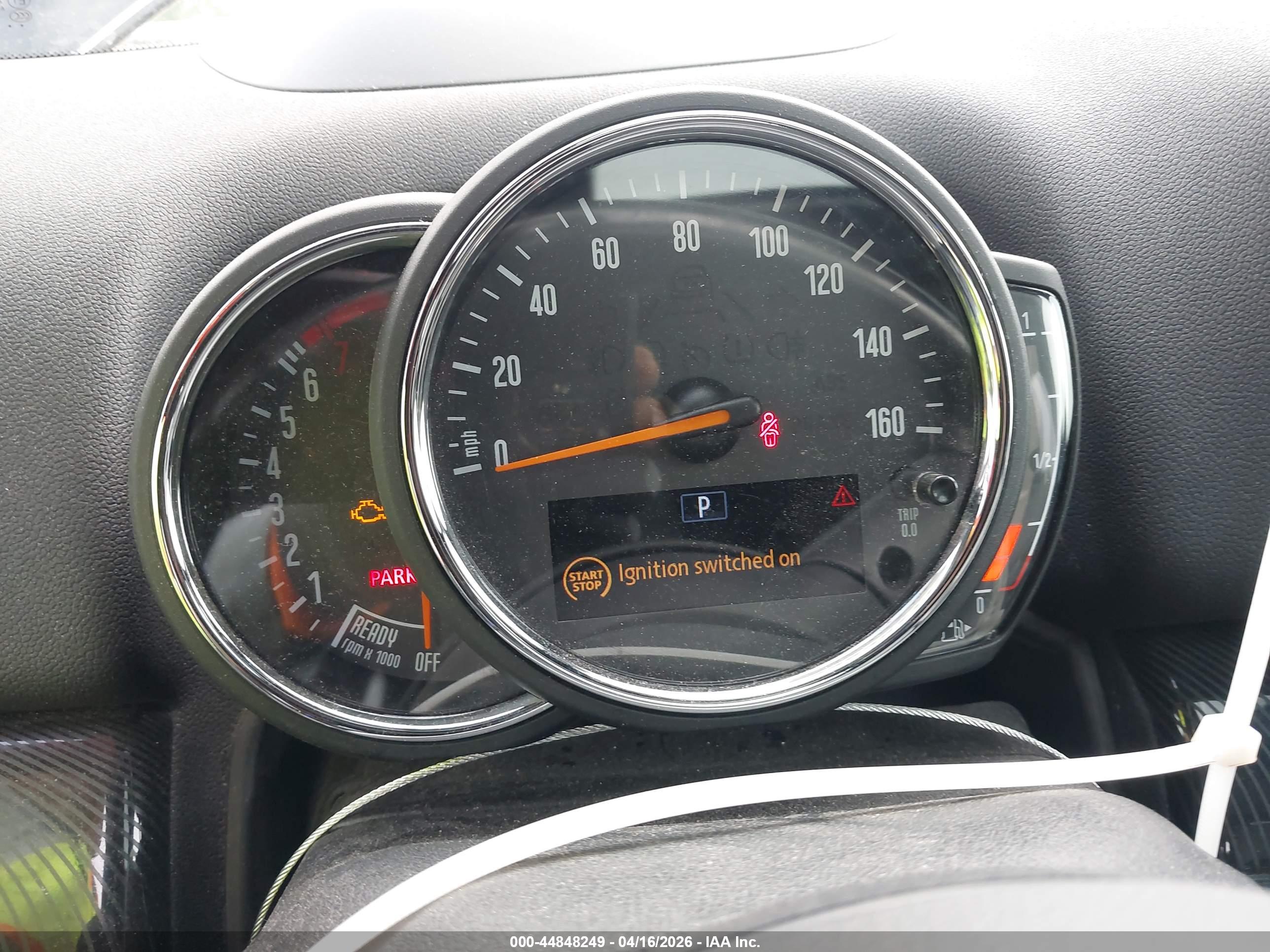 MINI COUNTRYMAN image 7