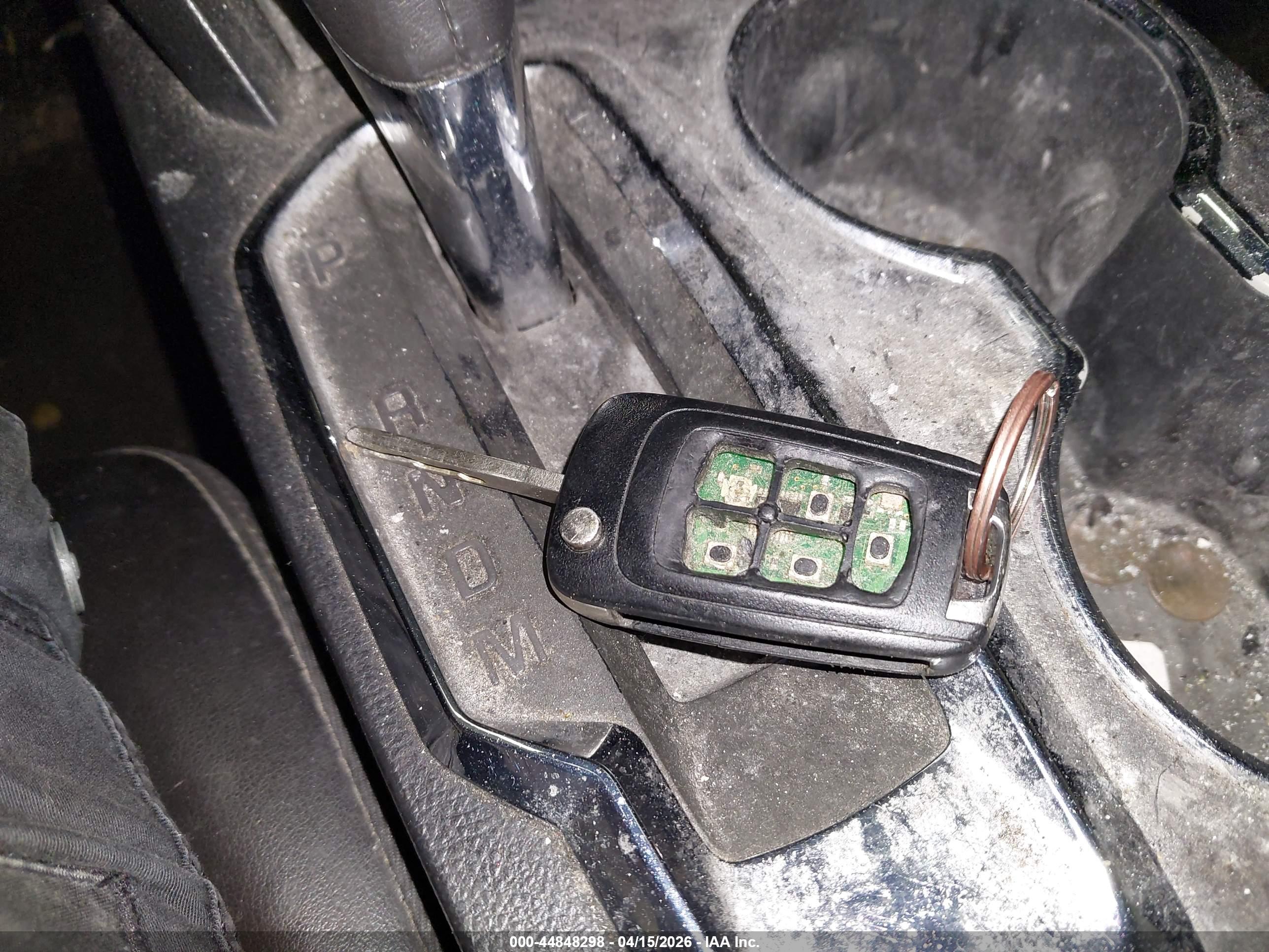 CHEVROLET EQUINOX image 11