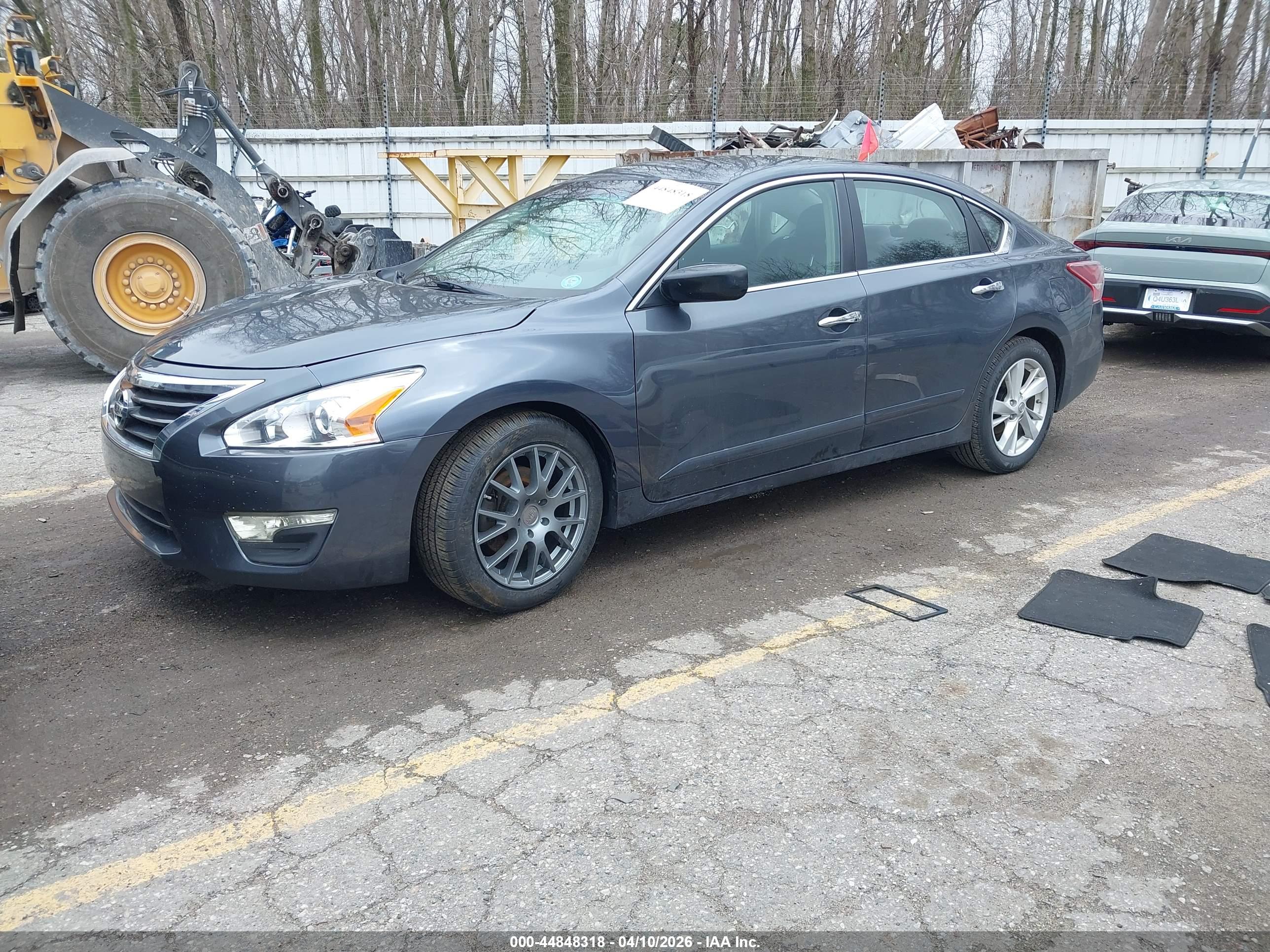 NISSAN ALTIMA image 2
