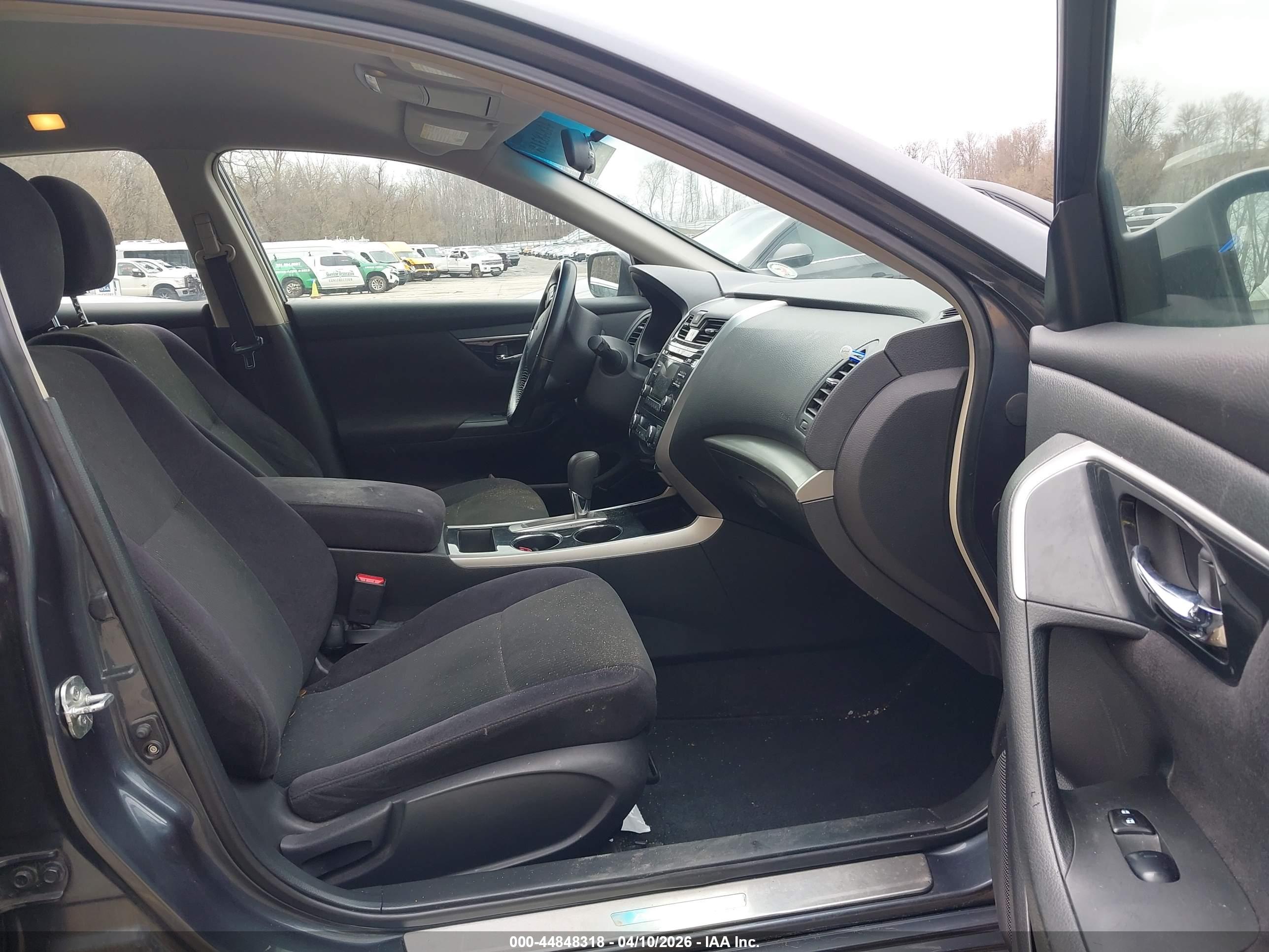 NISSAN ALTIMA image 5