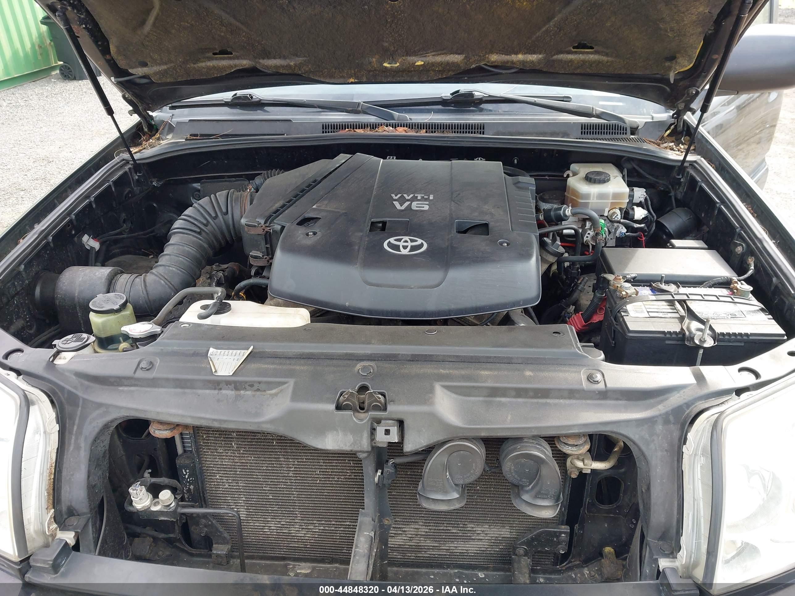 TOYOTA 4RUNNER image 10