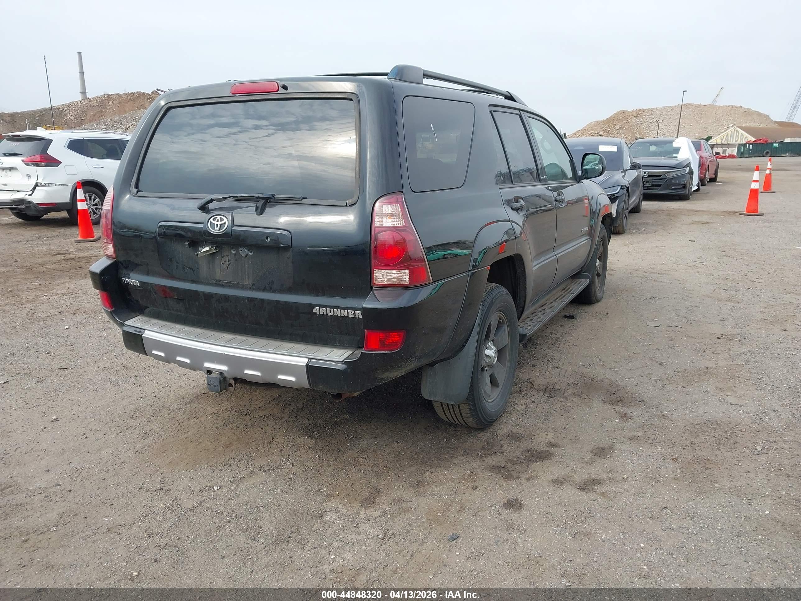 TOYOTA 4RUNNER image 4