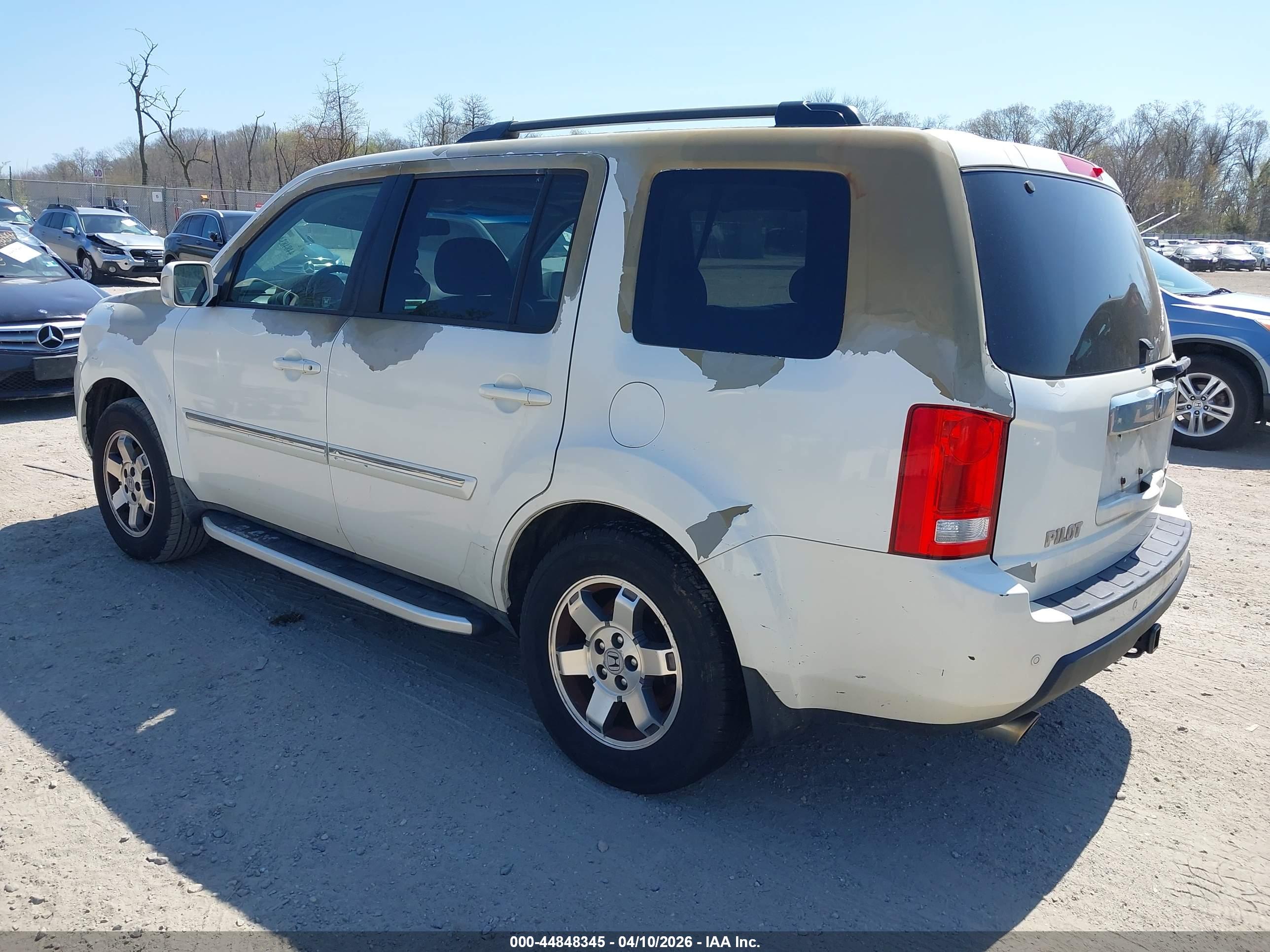 HONDA PILOT image 3