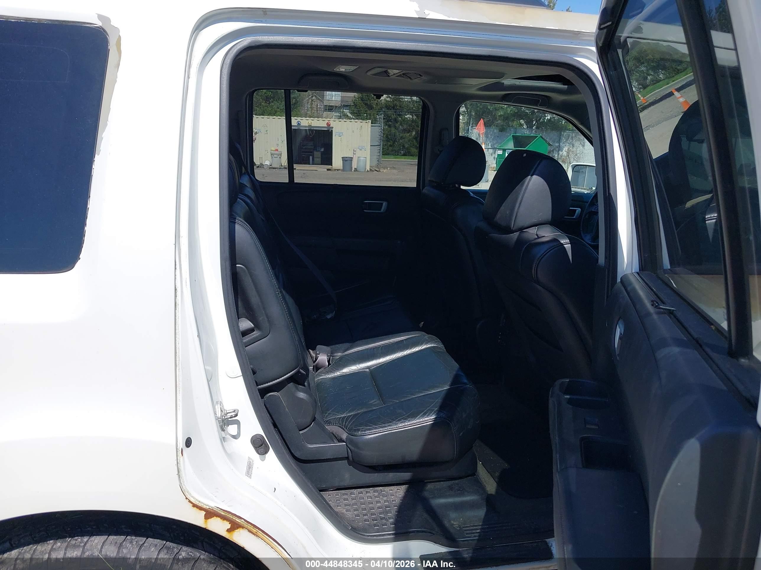 HONDA PILOT image 8