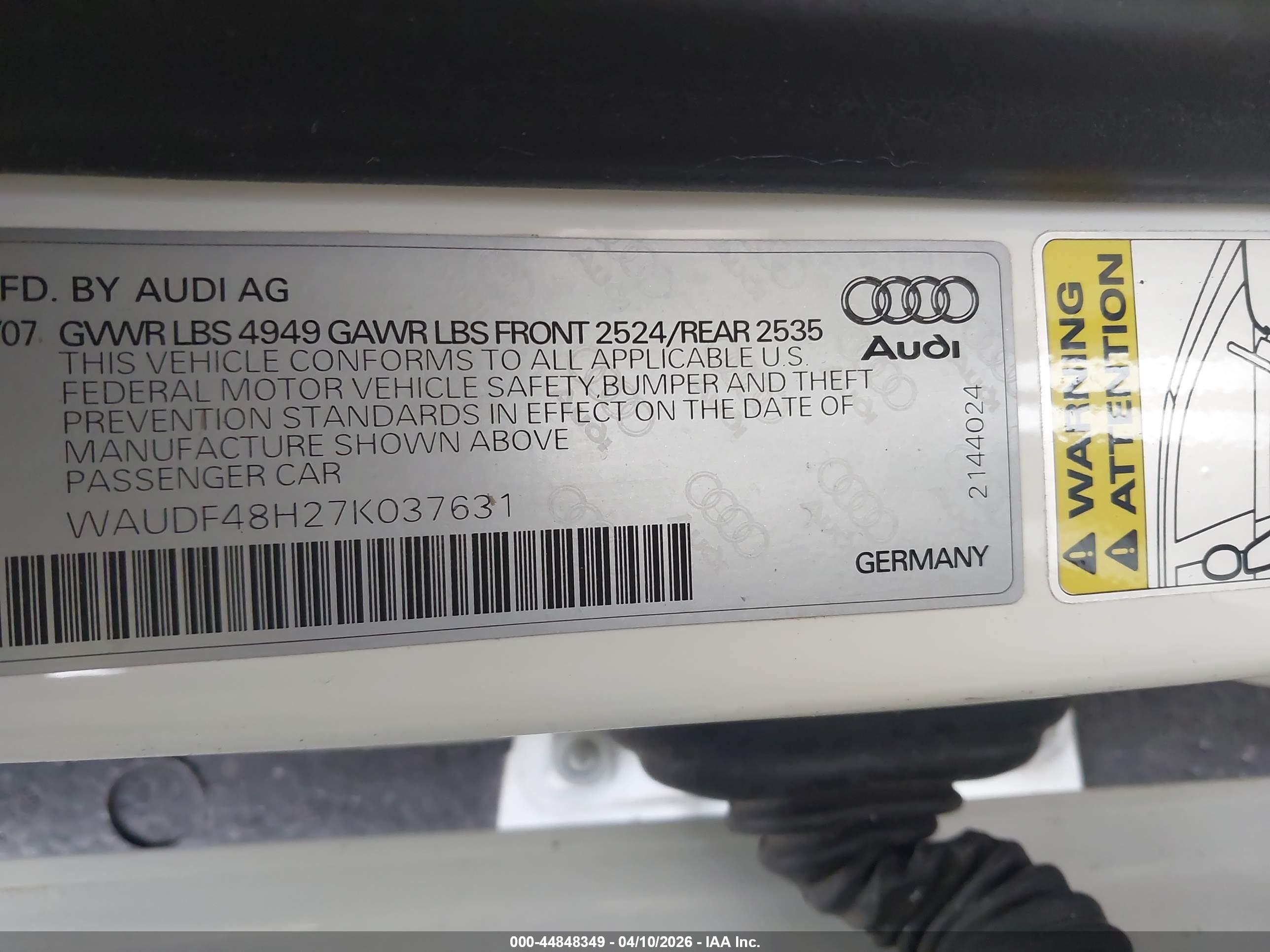 AUDI A4 image 9