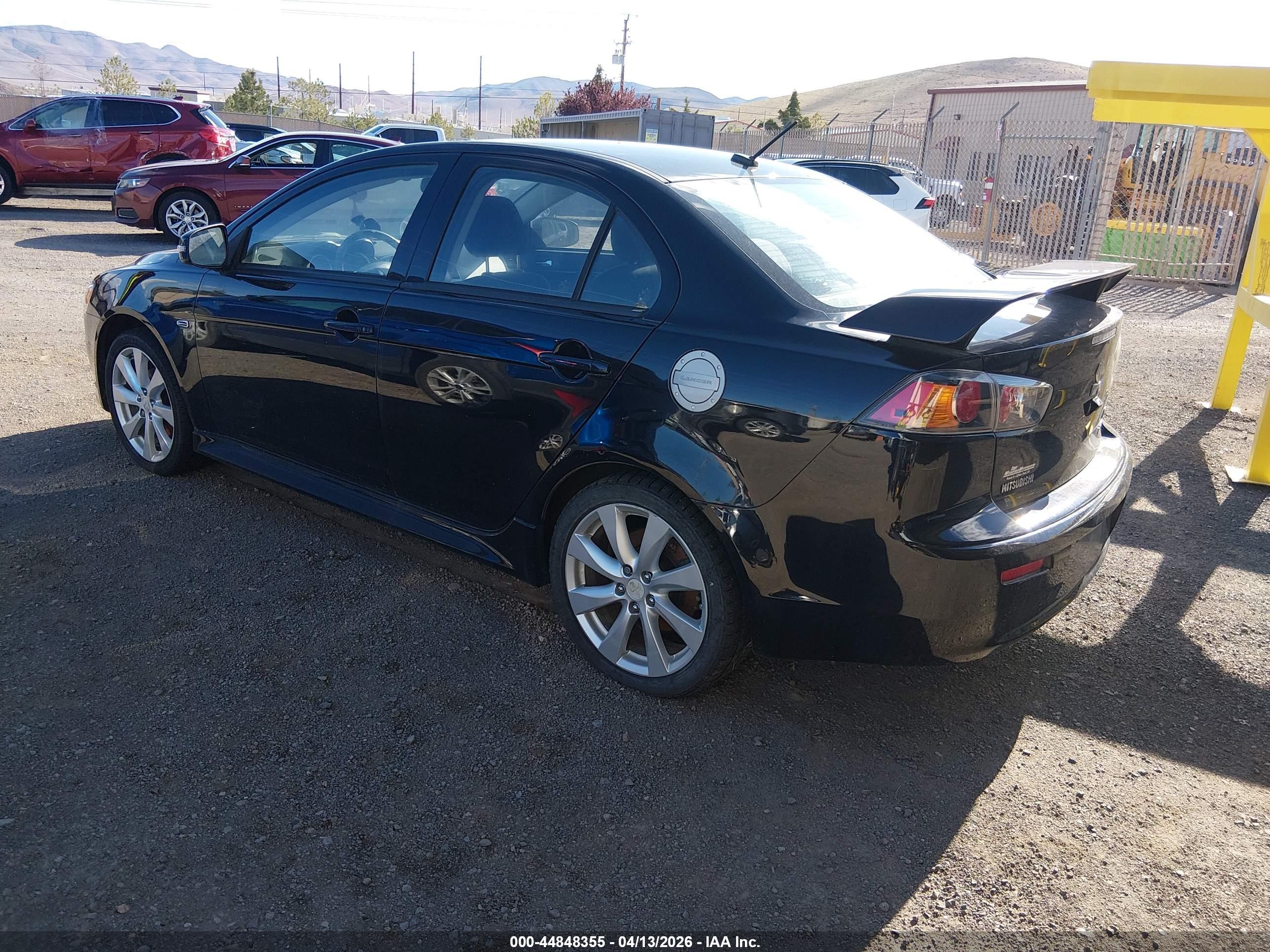 MITSUBISHI LANCER image 3