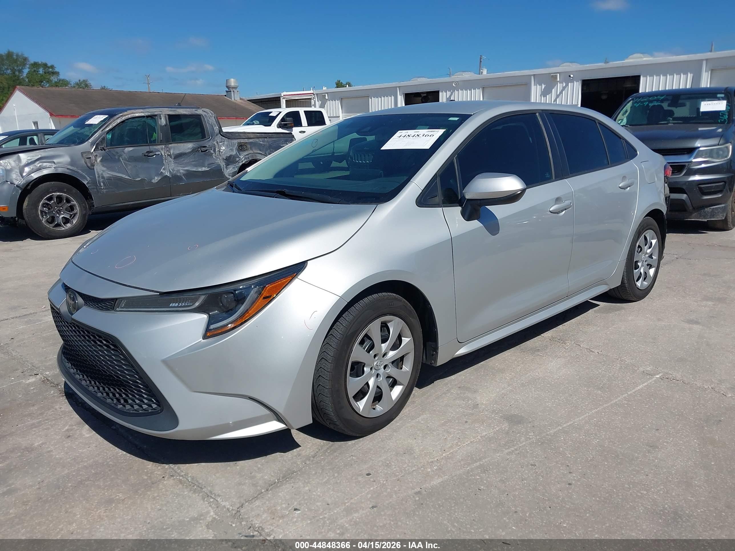 TOYOTA COROLLA image 2