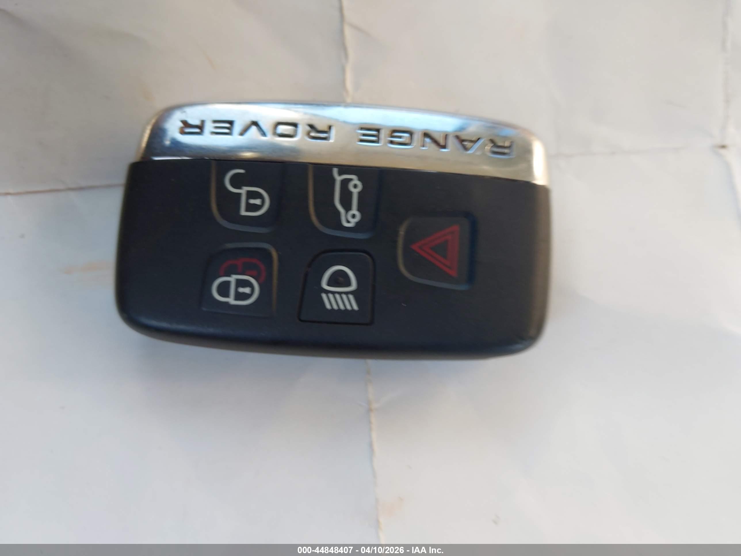 LAND ROVER image 11