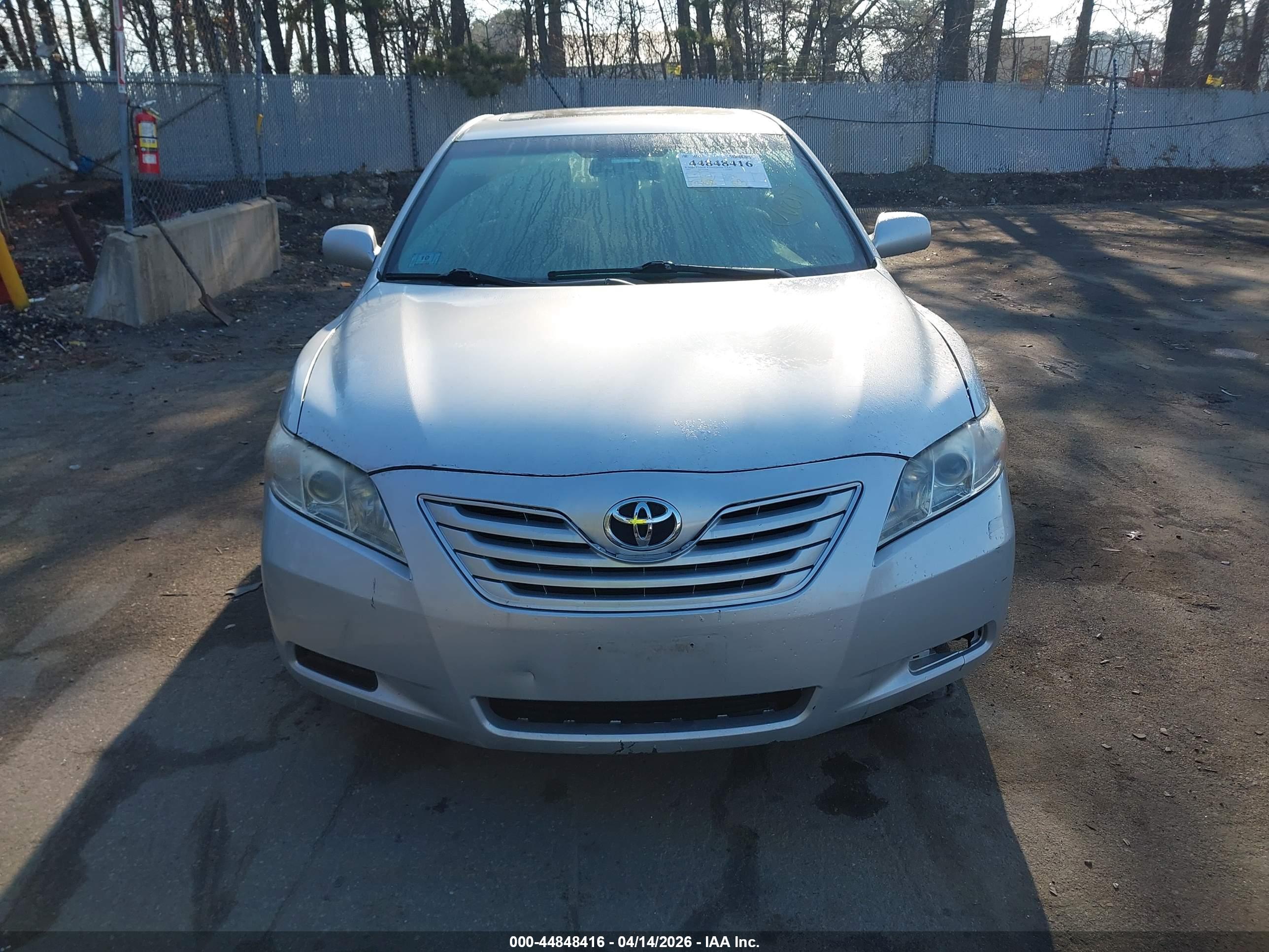 TOYOTA CAMRY image 6